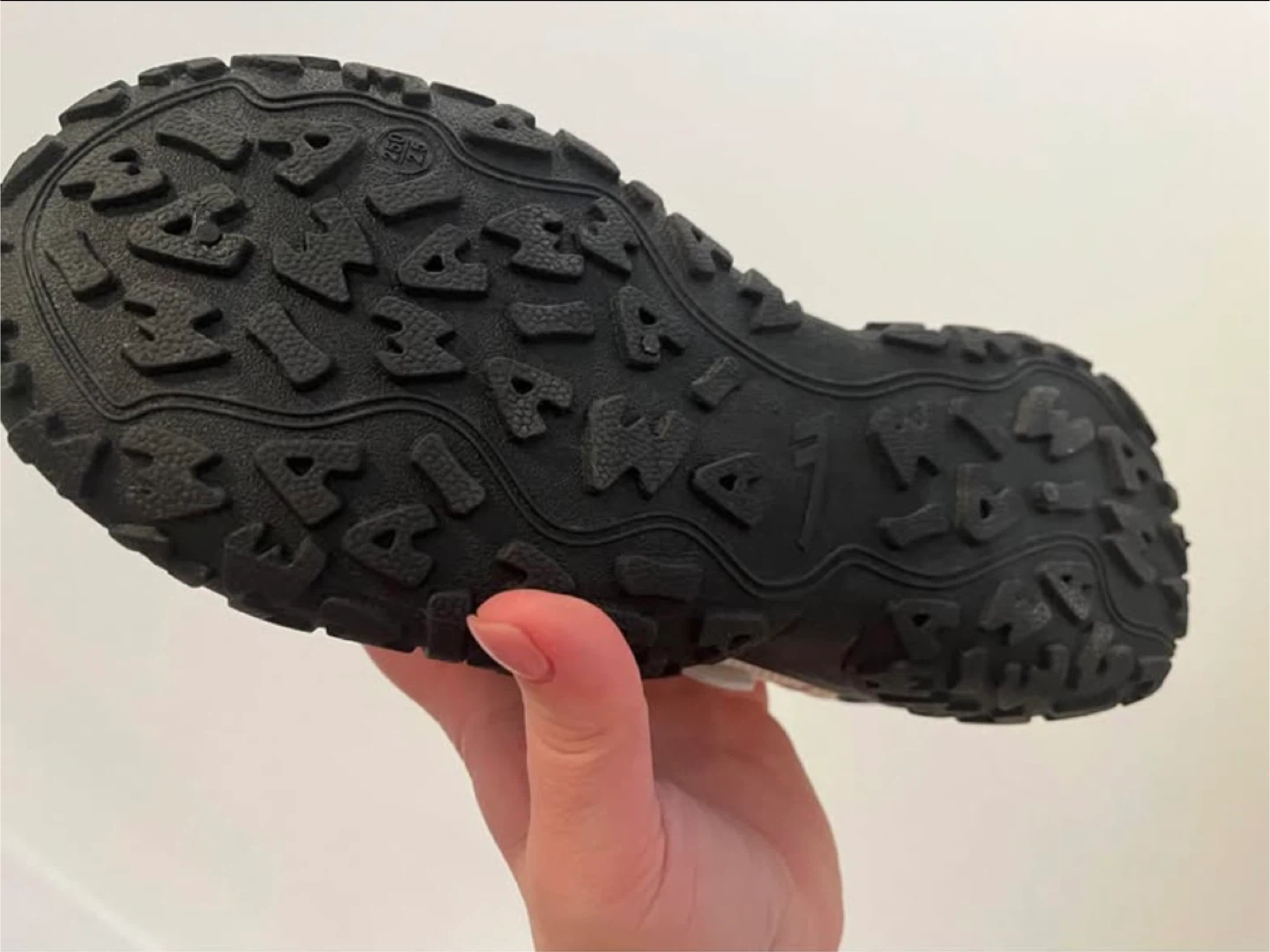 Women’s outdoor top hiking shoes - photo 3