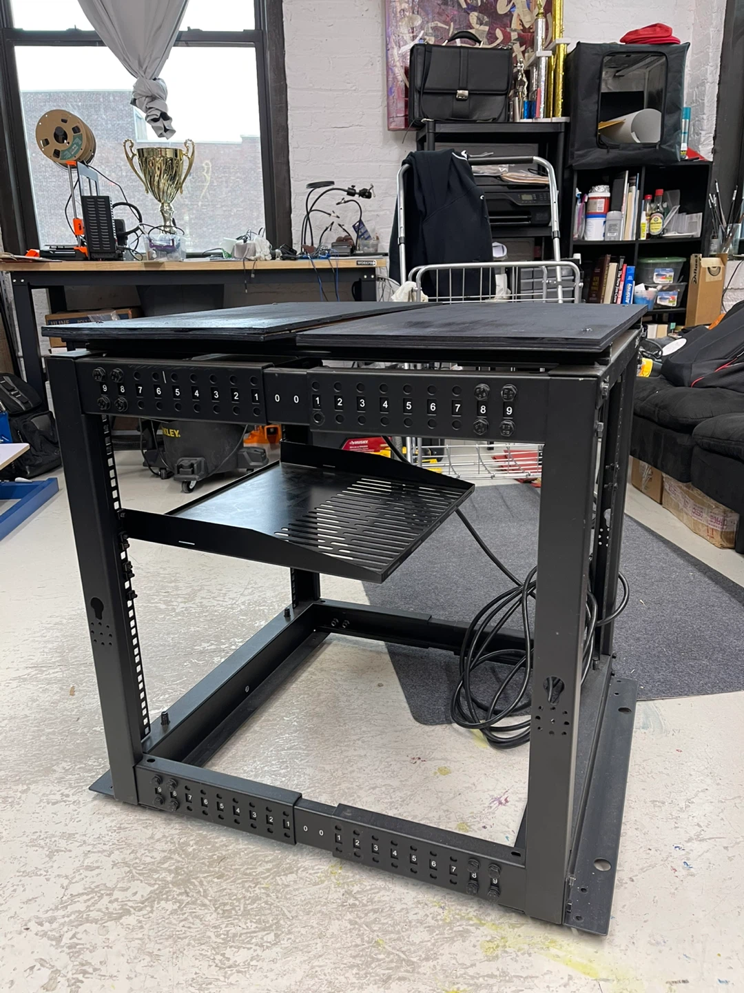 StarTech.com 4-Post 12U Open Frame Server Rack - photo 3