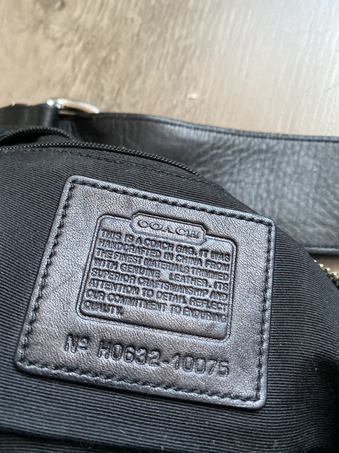 Coach Signature Hobo Bag authentic - photo 3