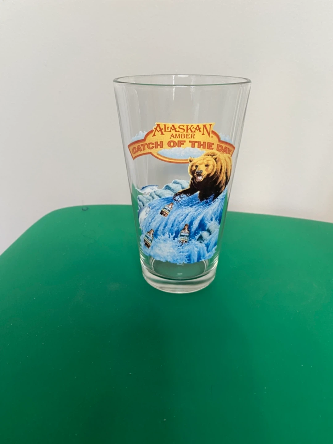 Alaskan Amber "Catch of the Day" Beer Glass