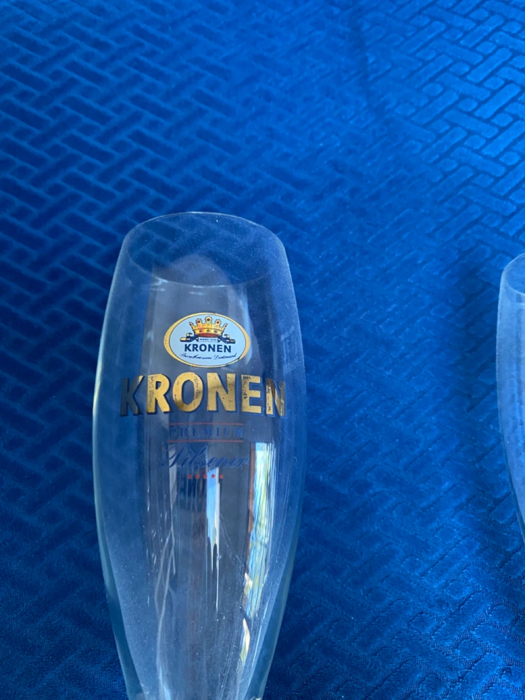 2 KRONEN Premium Pilsener Beer Glasses - photo 2