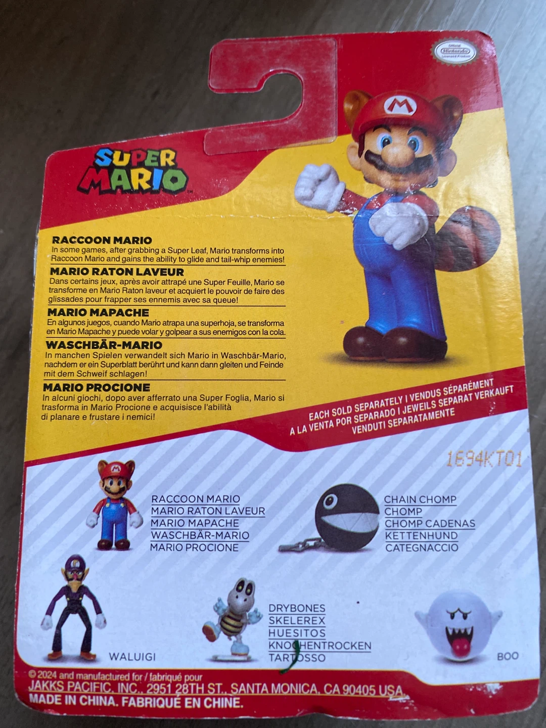 Jakks Pacific Super Mario Raccoon Mario Action Figure - photo 2