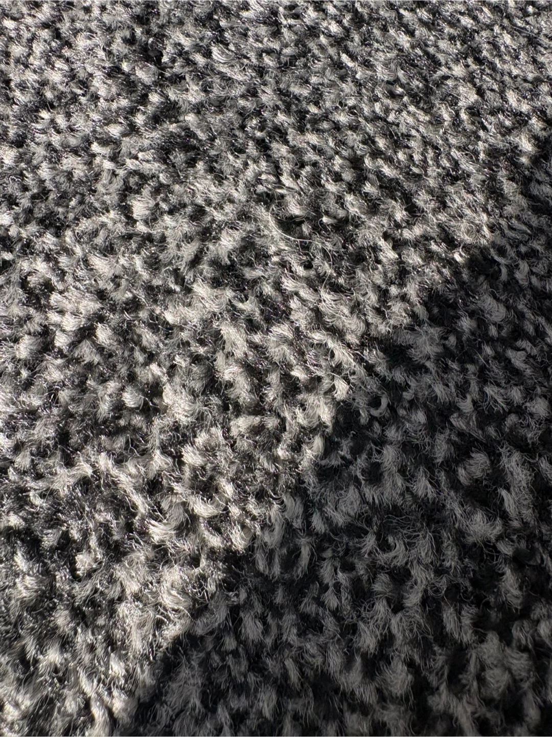 6x8 ft Grey Shag Rug - photo 2
