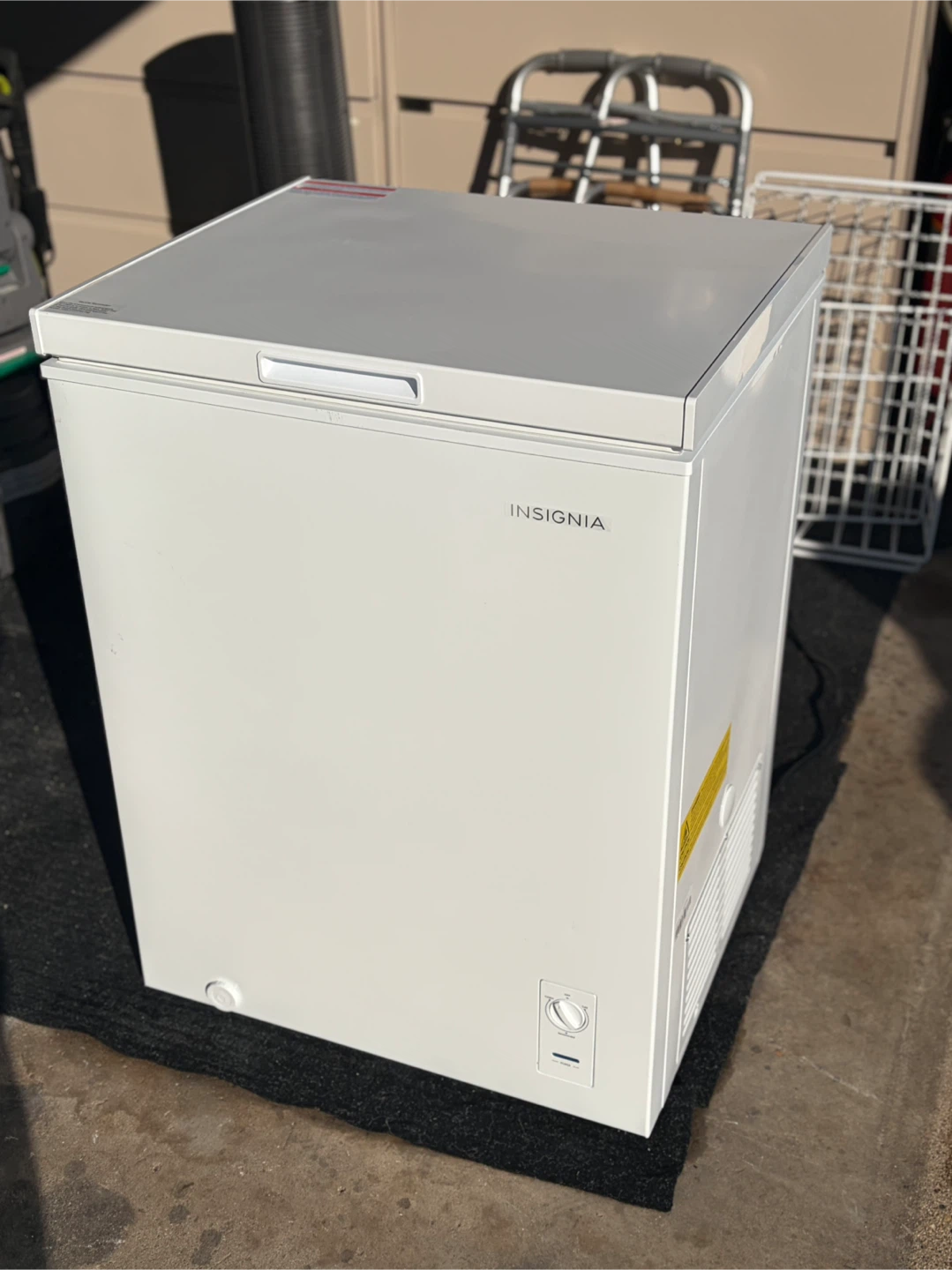 Insignia White Chest Freezer - photo 2