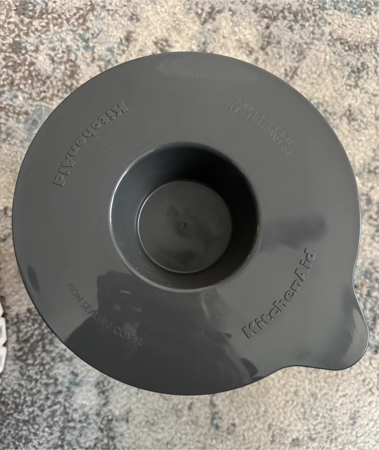 NEW 3.5 Qt KitchenAid Glass Mixing Bowl with Lid - photo 4