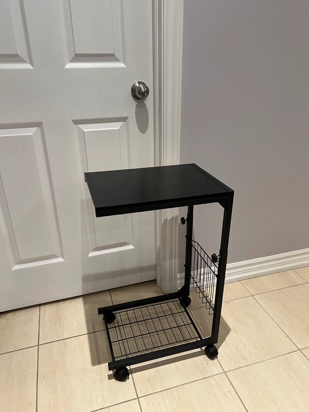 Black Rolling Side Table with Magazine Rack - photo 2