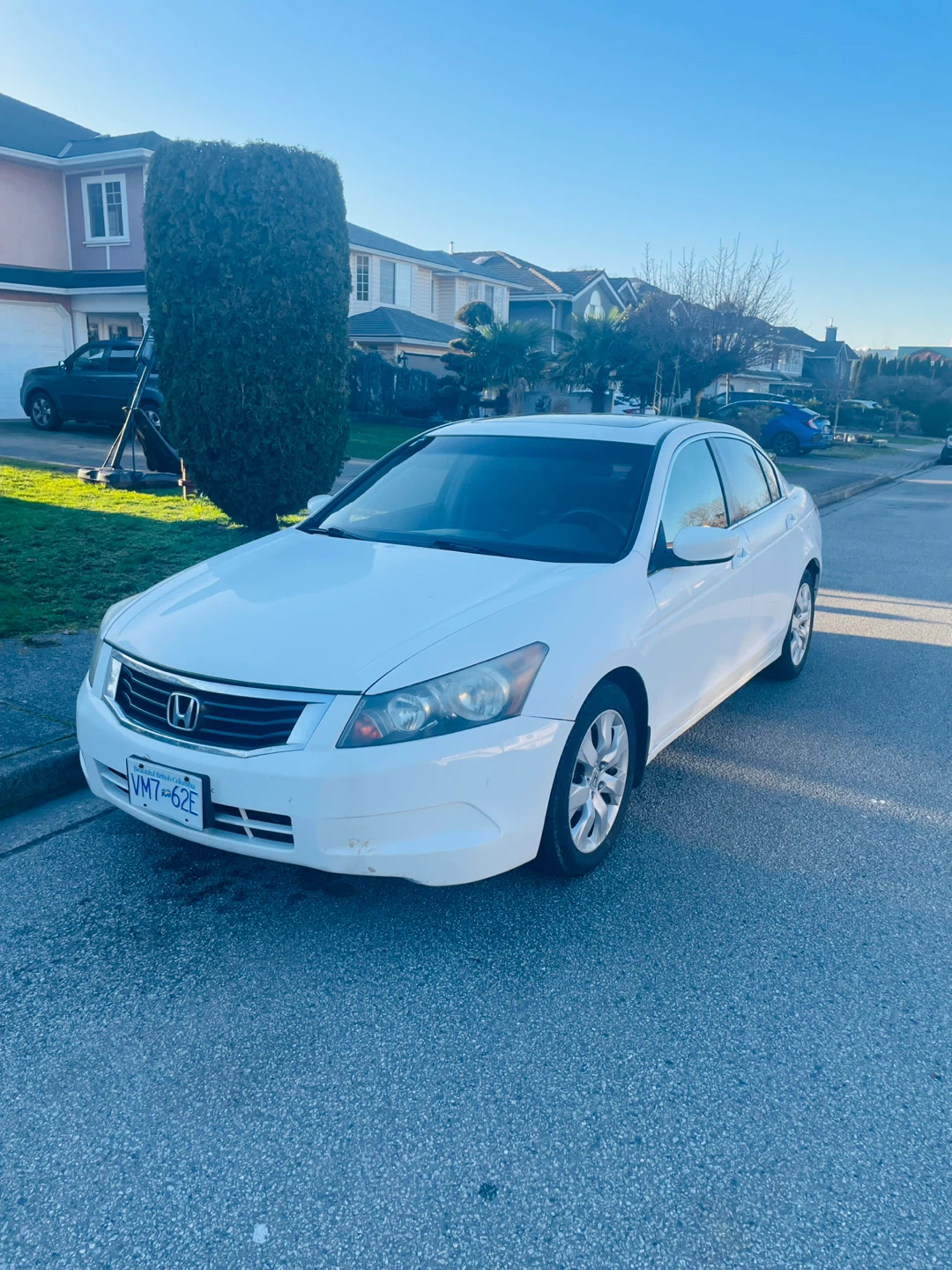 White Honda Accord Sedan - photo 2
