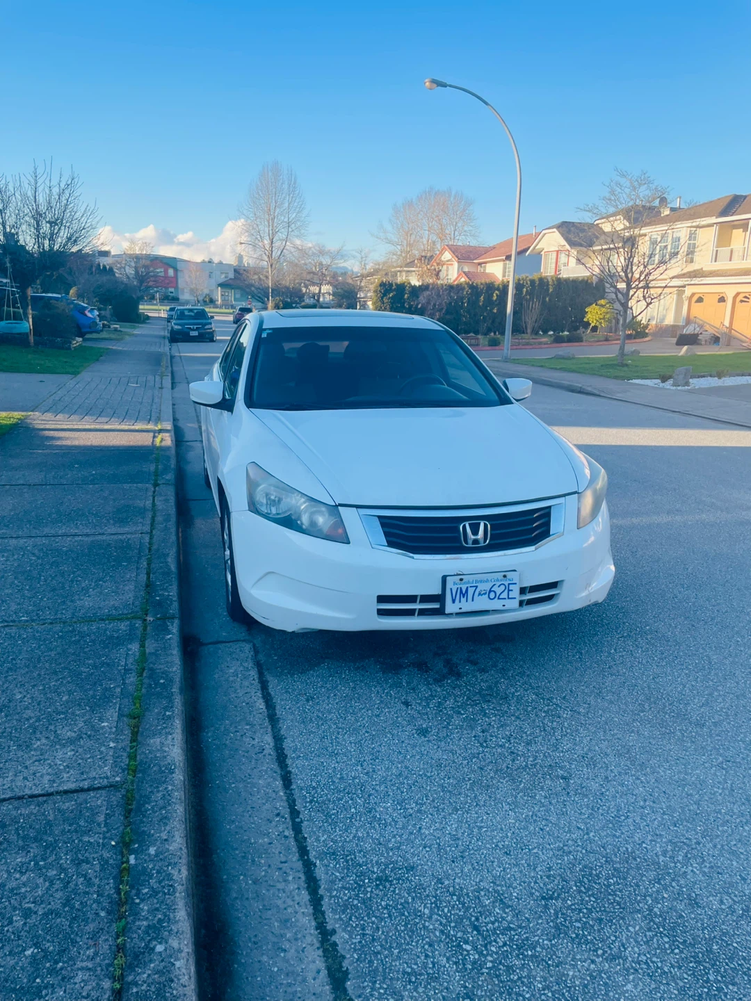 White Honda Accord Sedan - photo 4