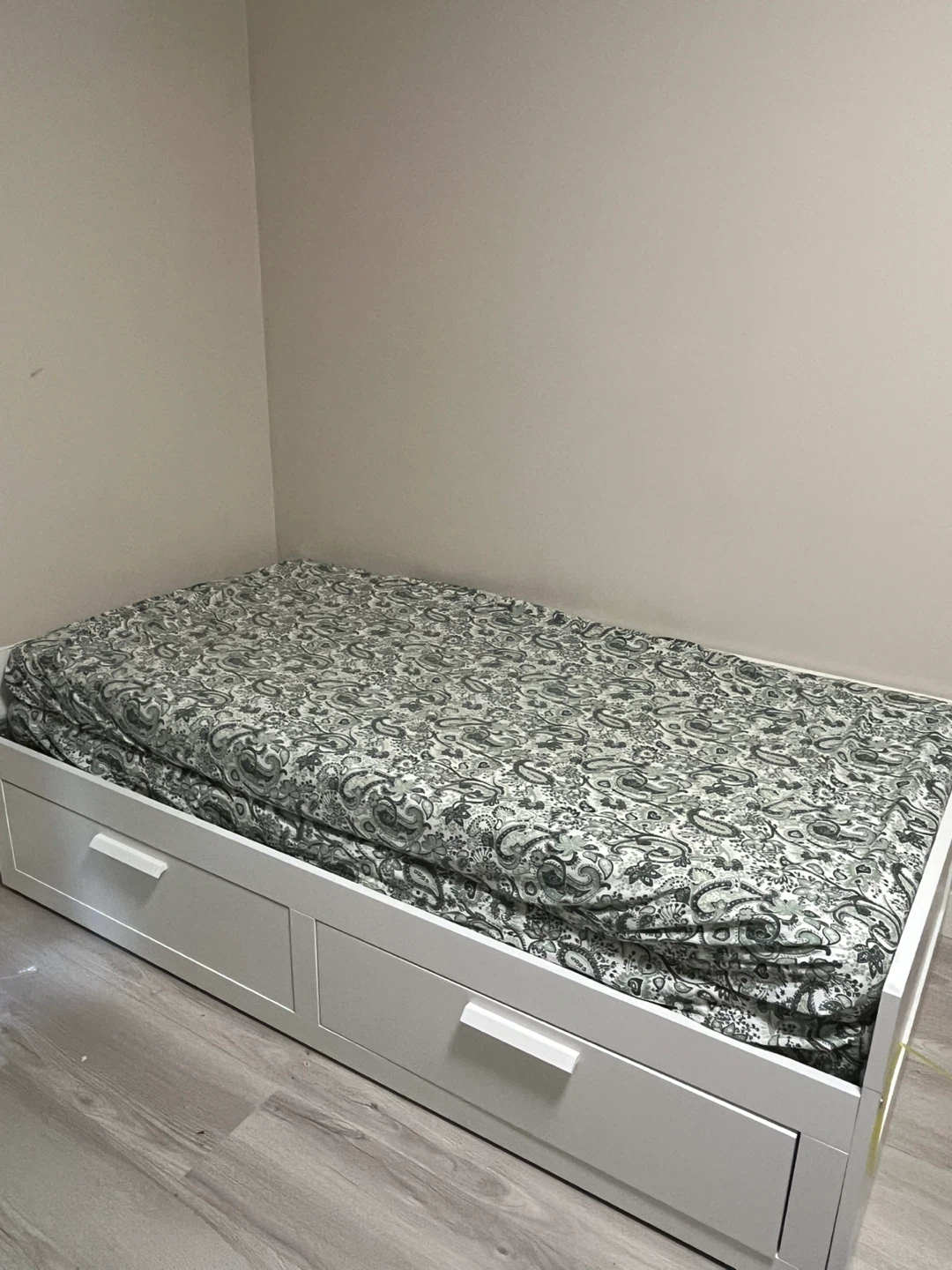 IKEA BRIMNES Twin Day Bed Frame w/ Storage - White - photo 4