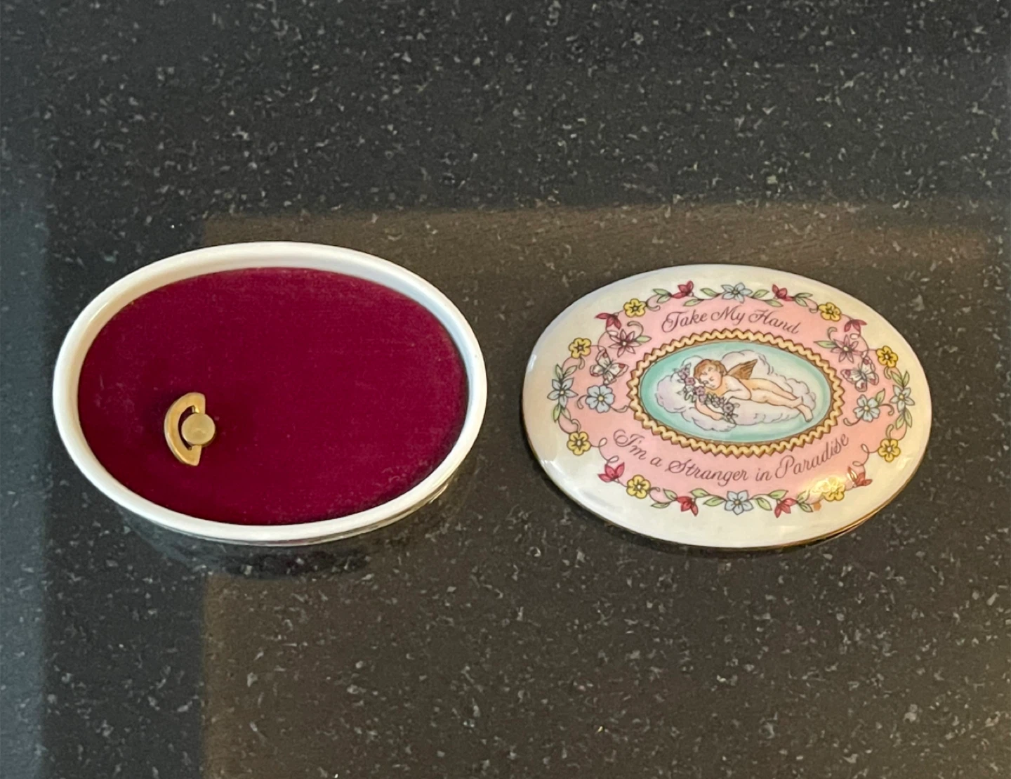 Franklin Porcelain Melodies of Love Music Box Set of 8 - photo 4