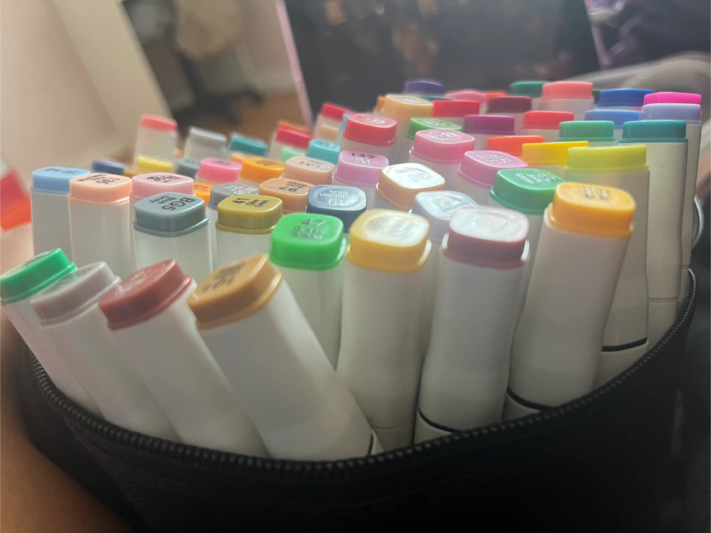 80 Piece Marker Set with Case - photo 2