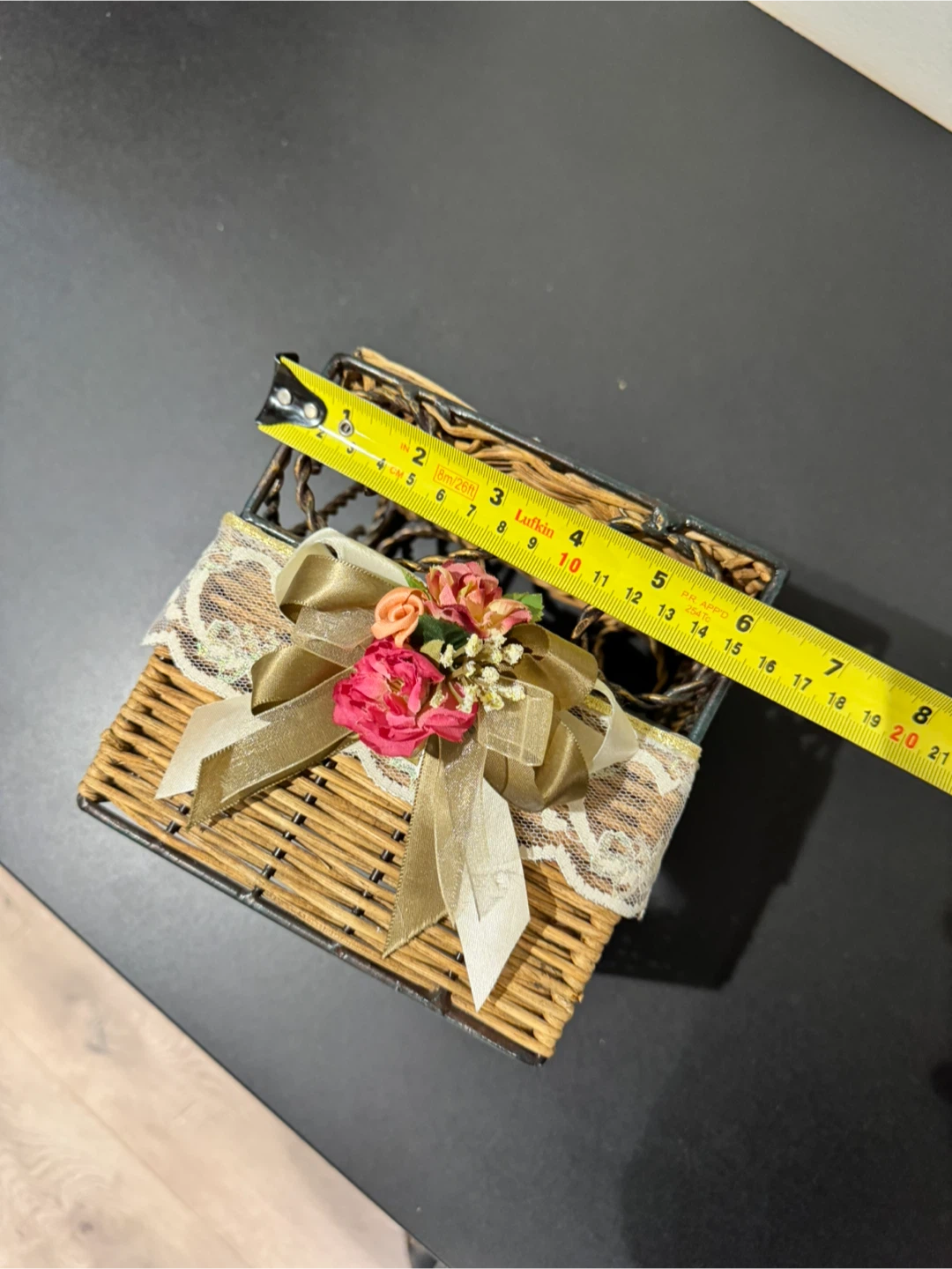 Decorative Wicker Tissue Box Holder - photo 4