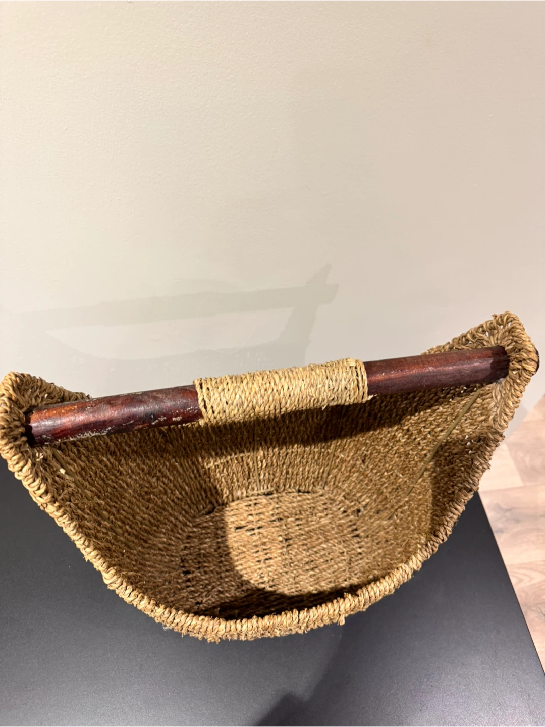 Woven Seagrass Basket with Wooden Handle - photo 5