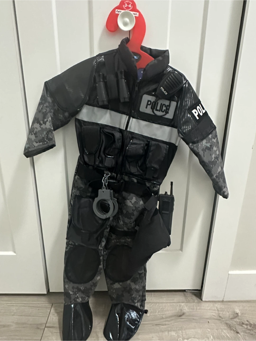 Police Costume Set with Hat and Accessories -3T - photo 3