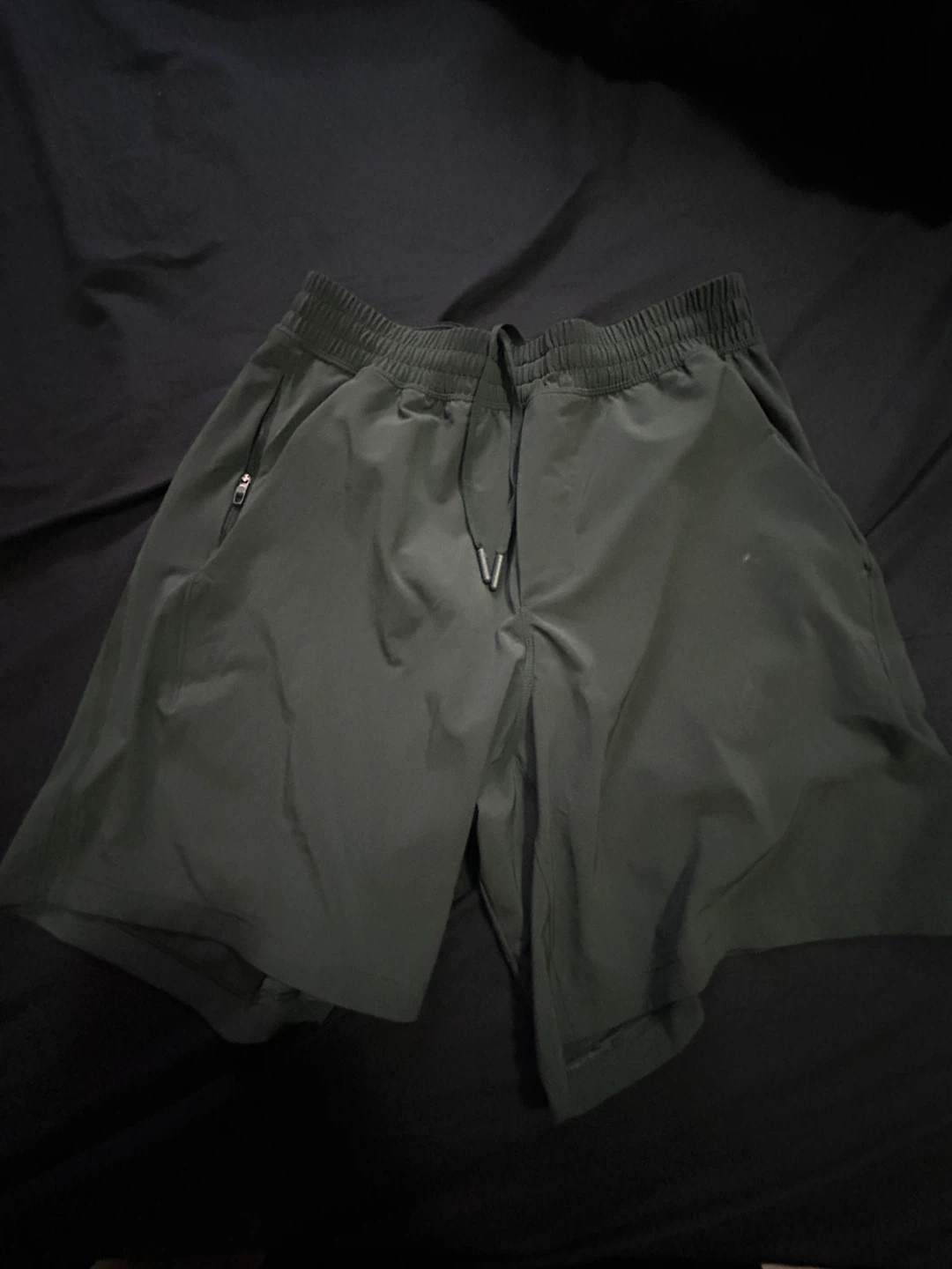 Lululemon Women's Hooded Jacket and Shorts Set - photo 3
