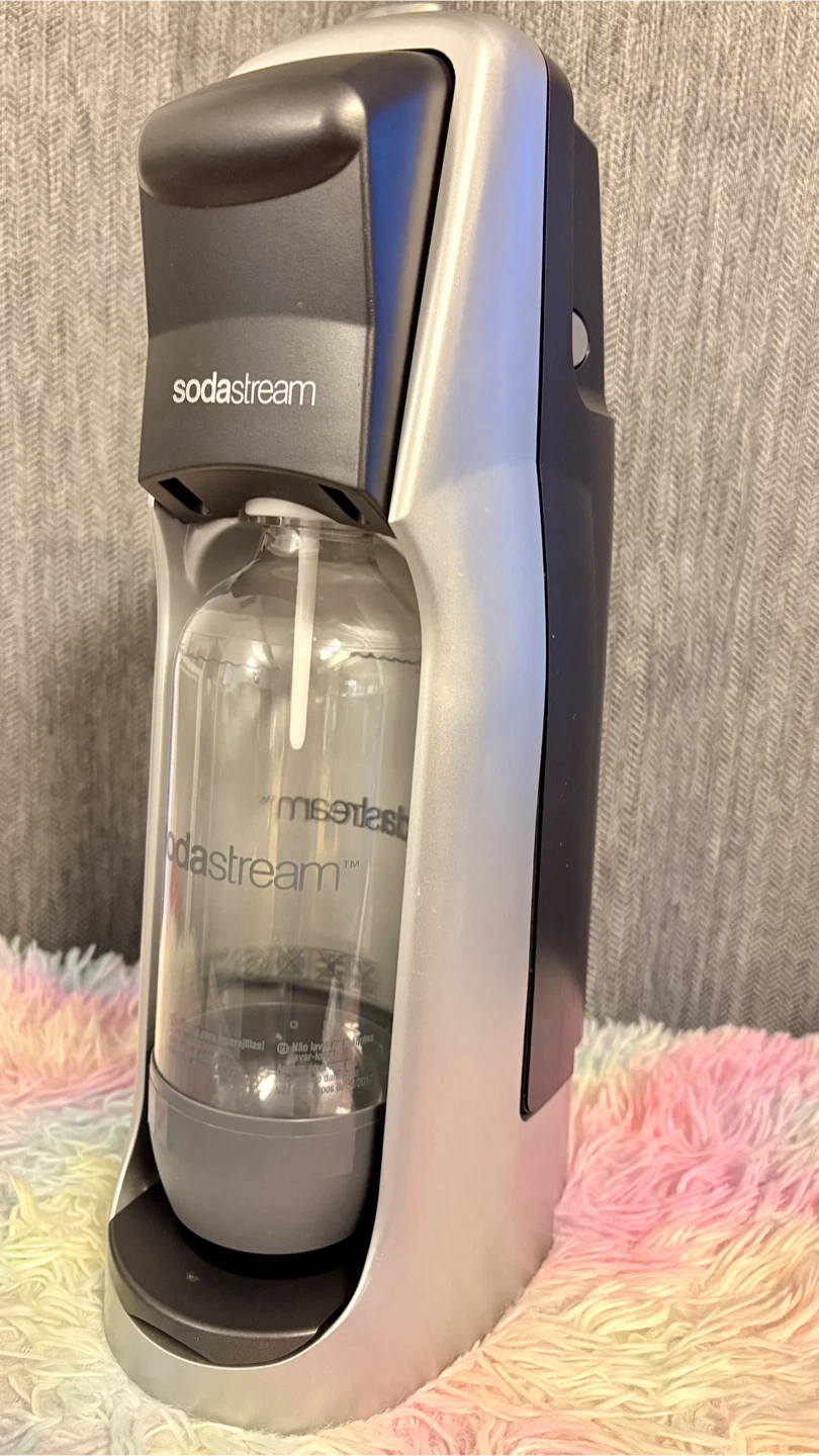 SodaStream Fizzi Sparkling Water Maker