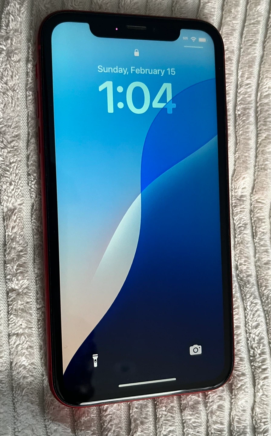 Apple iPhone XR RED - 64GB - photo 2