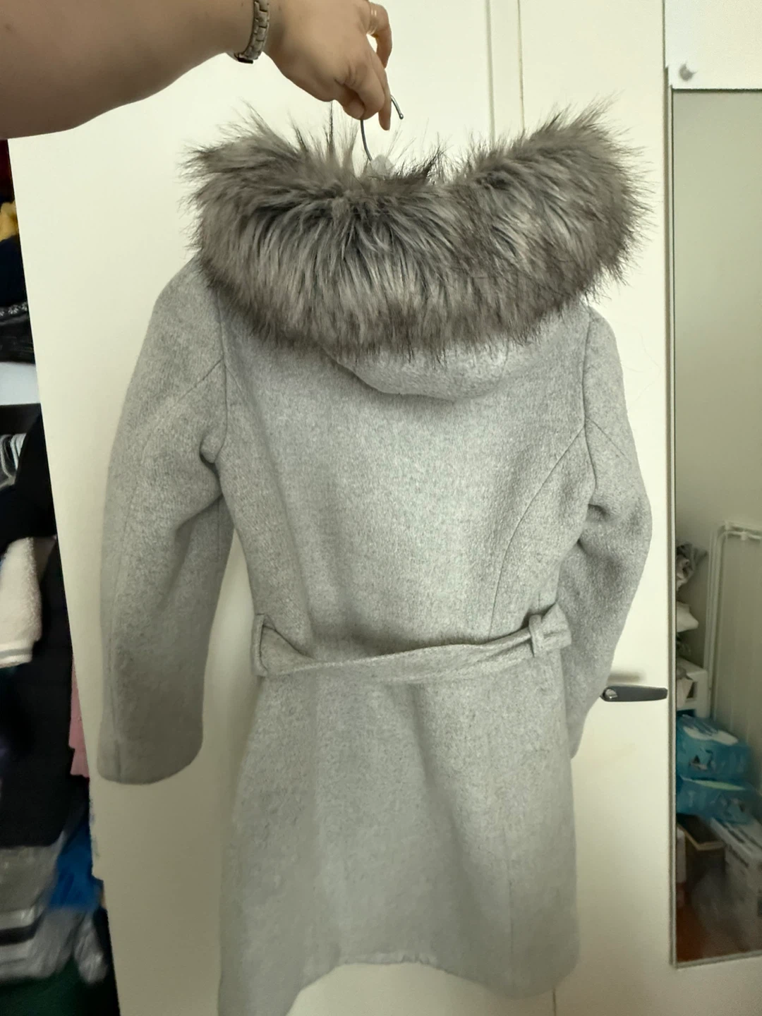 Dynamite Grey Faux Fur Hooded Coat - Size P/S - photo 2