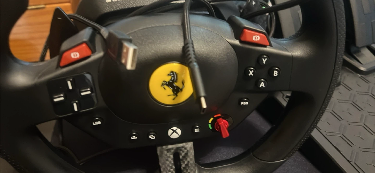 Thrustmaster Wheel (PC/XBOX ONLY!) (PRICE CANT BE DROPPED⚠️) - photo 2