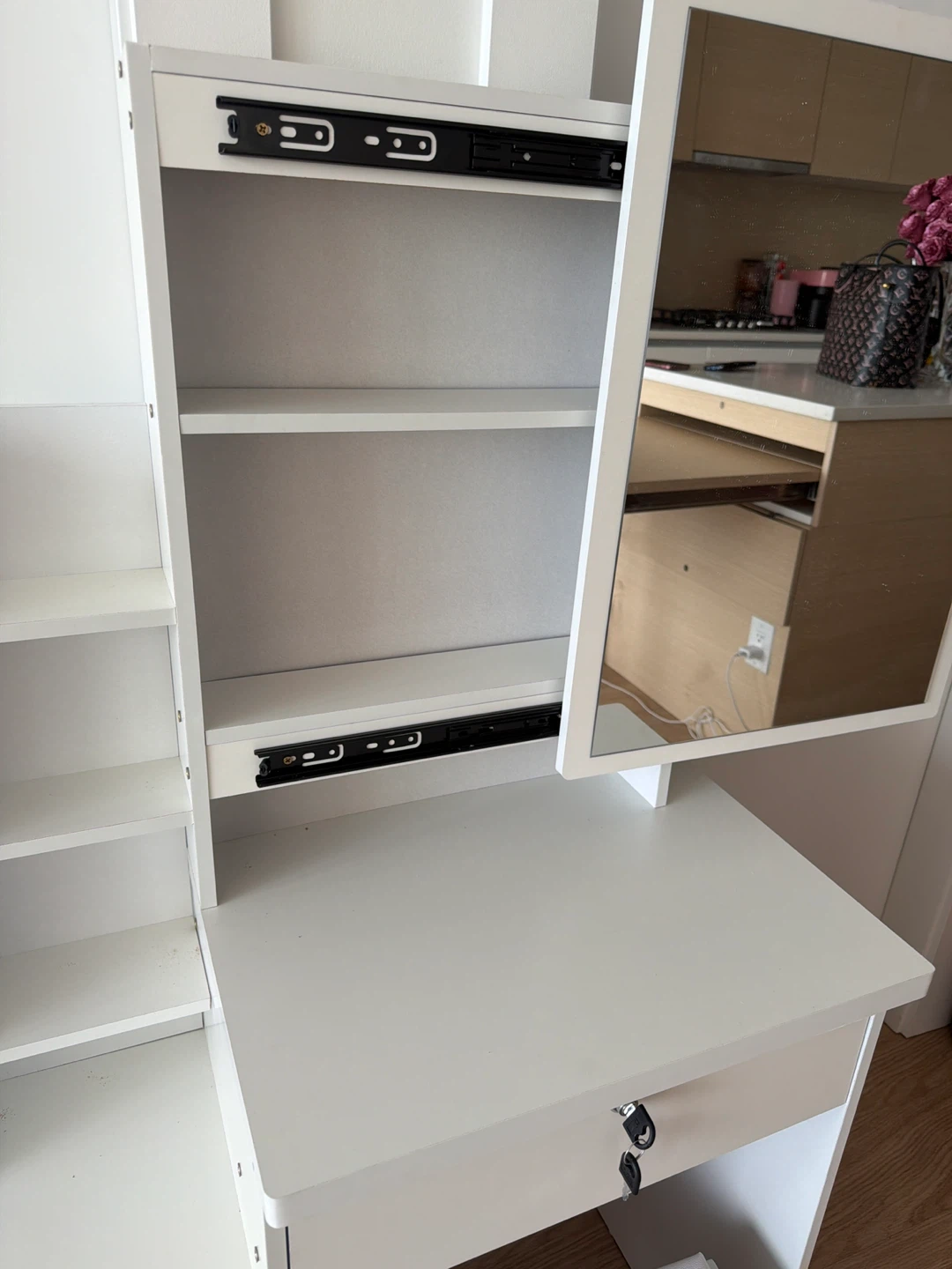 Brand new White Vanity Set with Mirror and Stool - photo 2