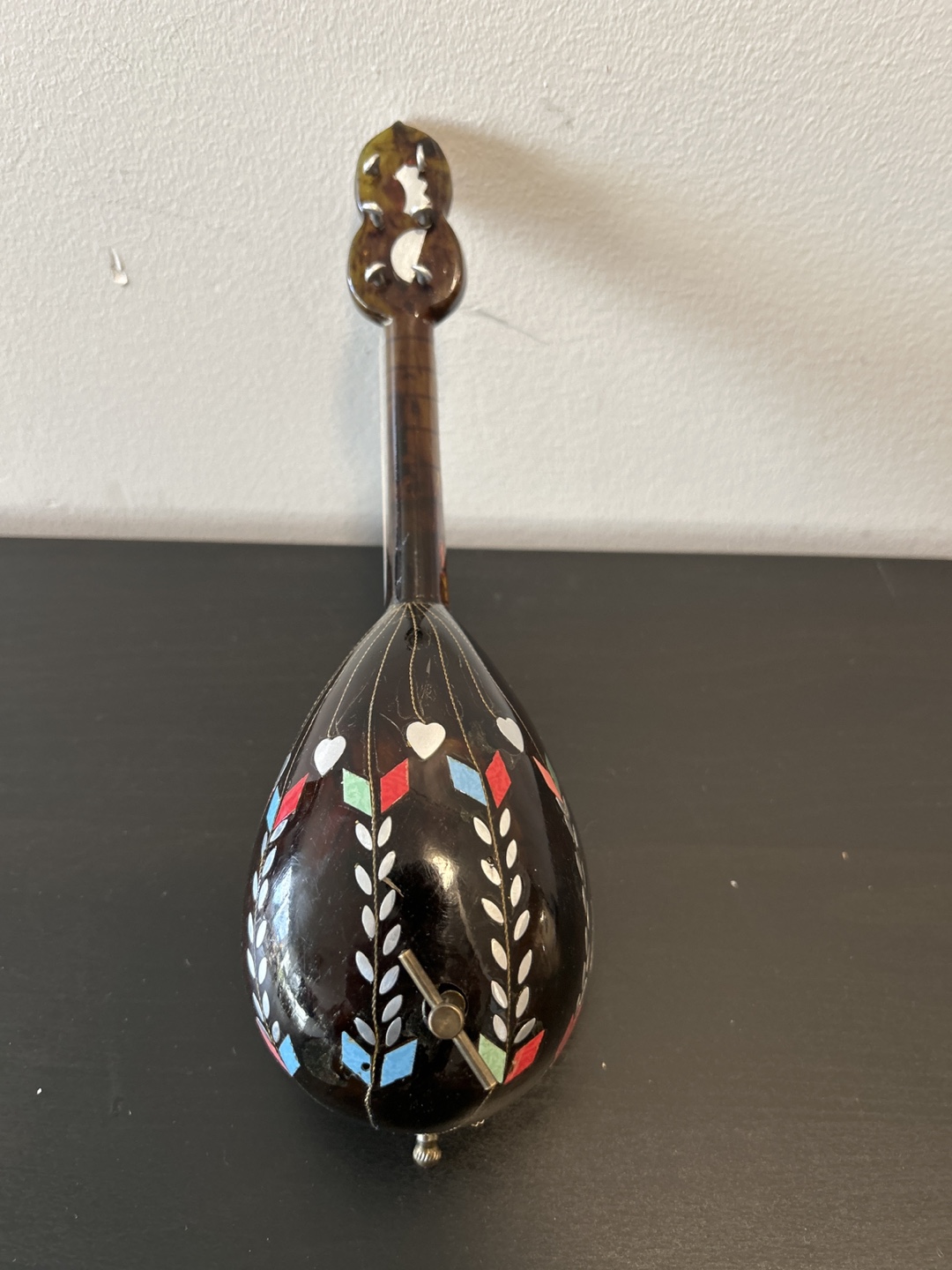 Vintage mini decorative Mandolin Music Box Hand painted - - photo 5