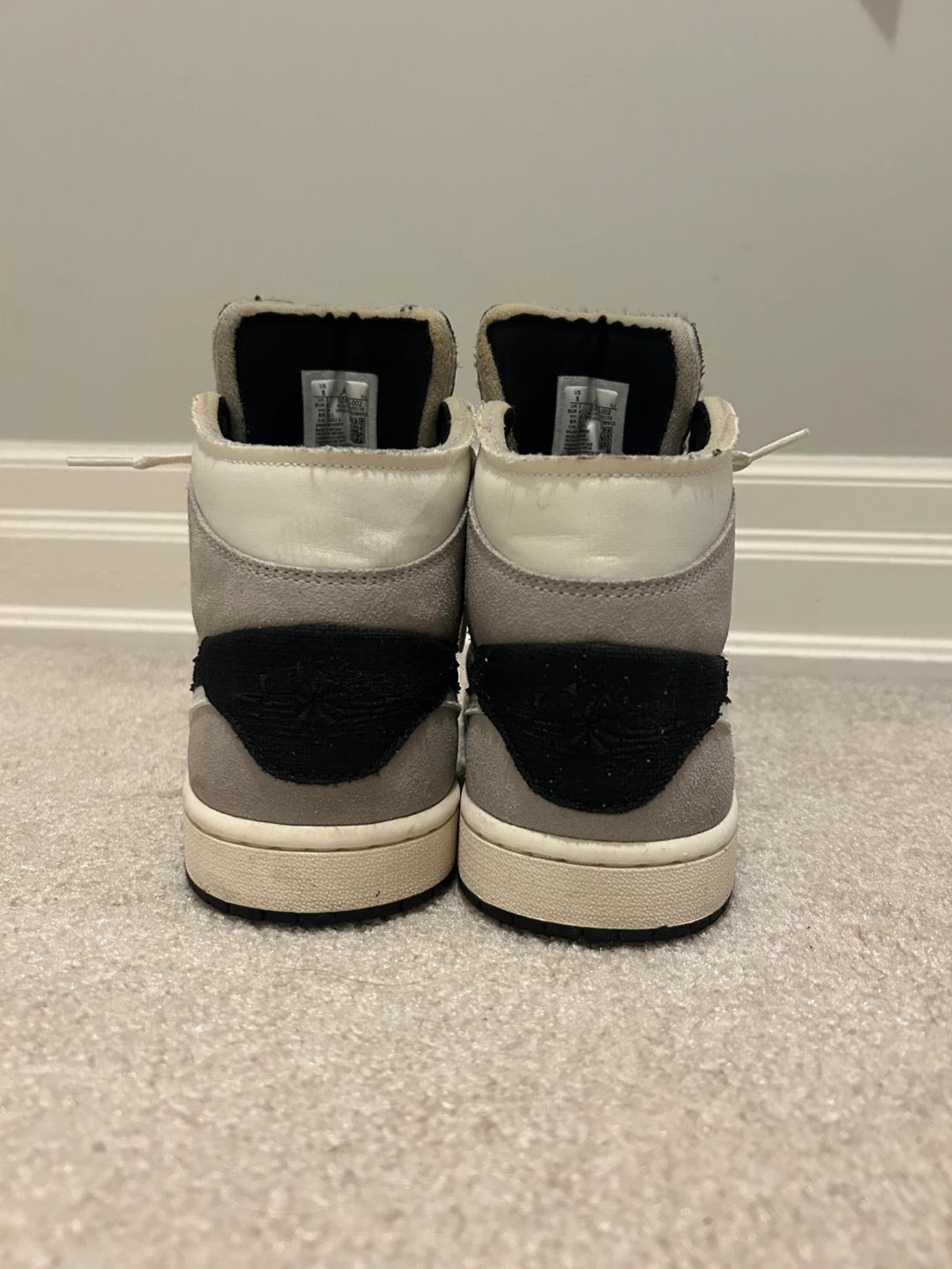 Jordan 1 Mid SE Grey White Size 8 - photo 5