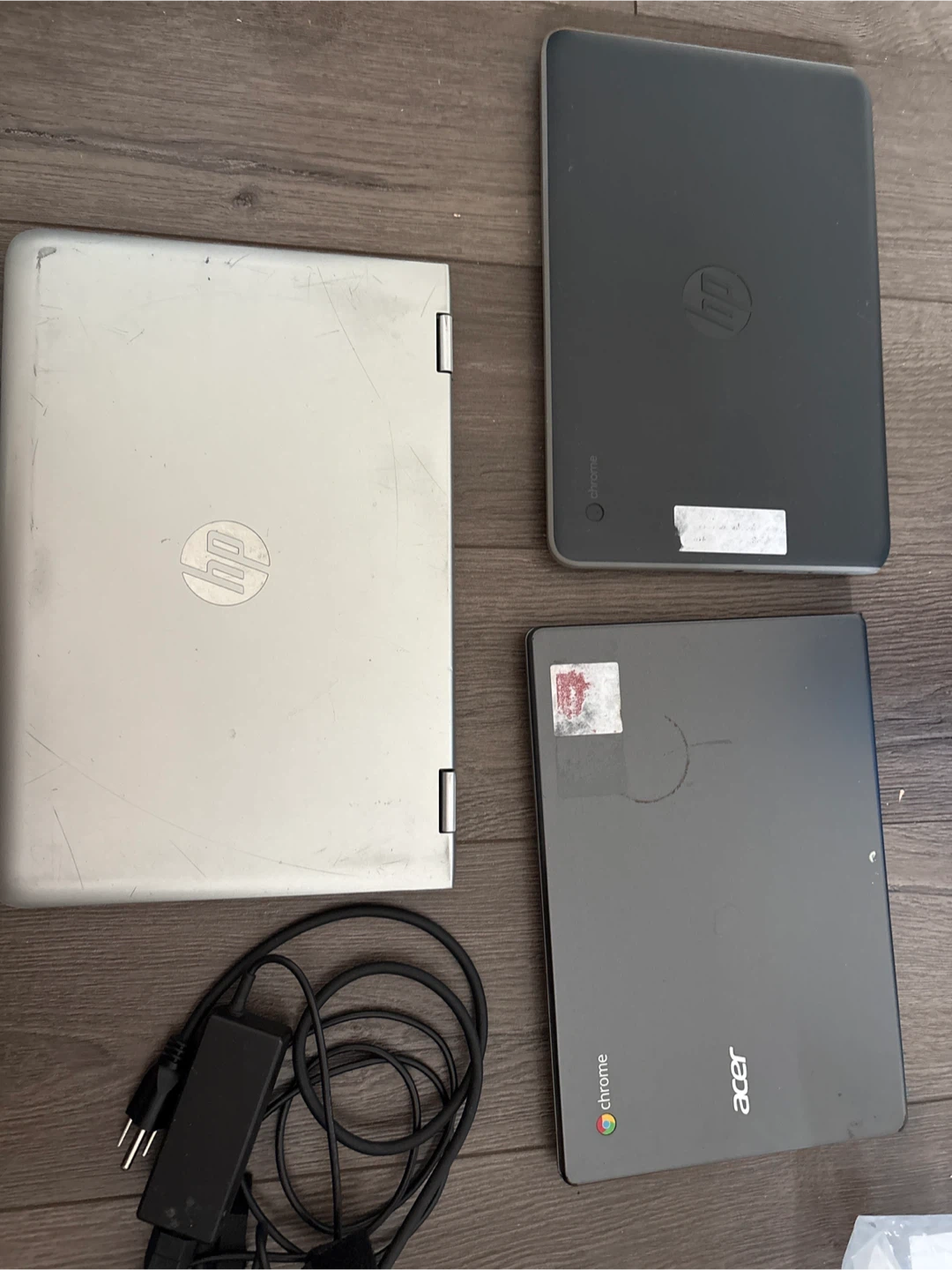 2 working laptop for school