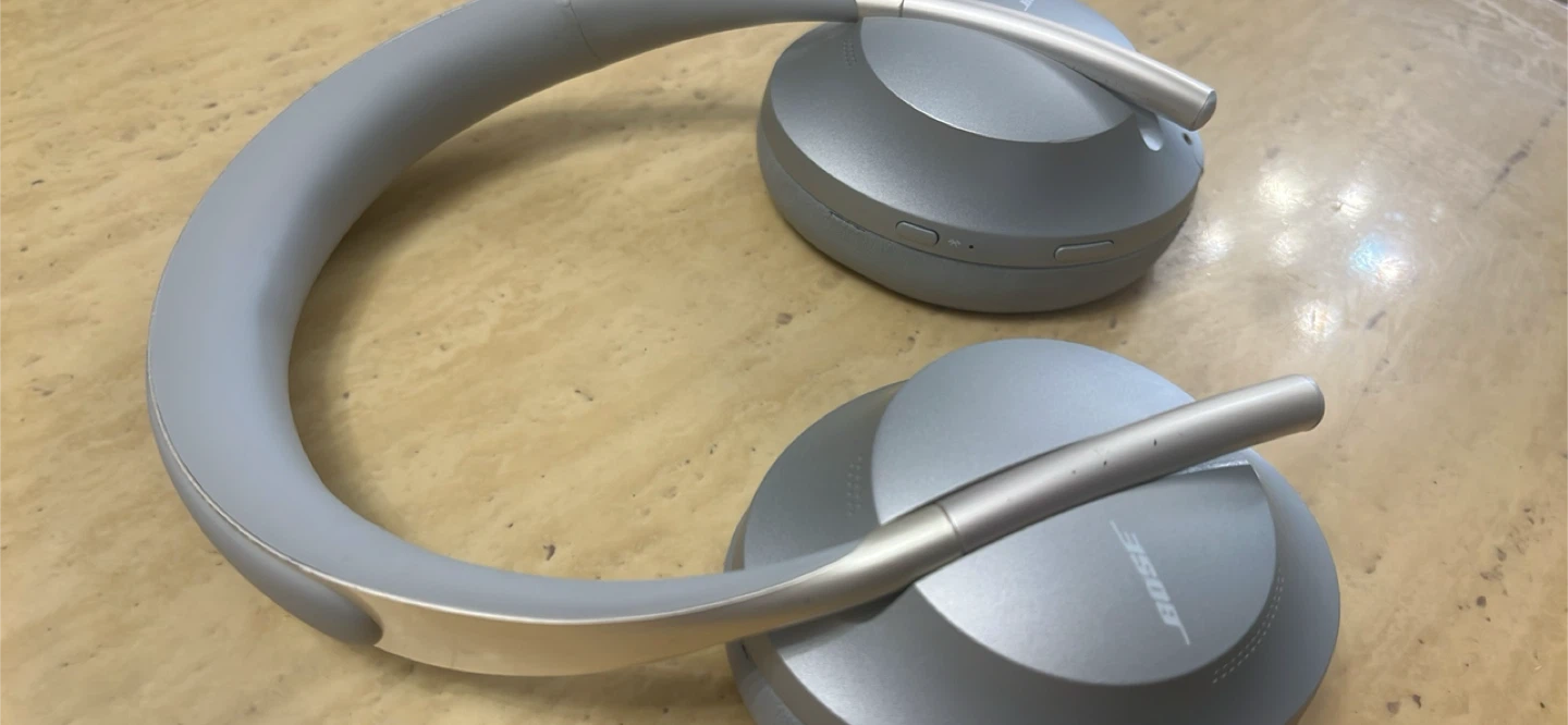Bose Noise Cancelling Headphones 700 - photo 2