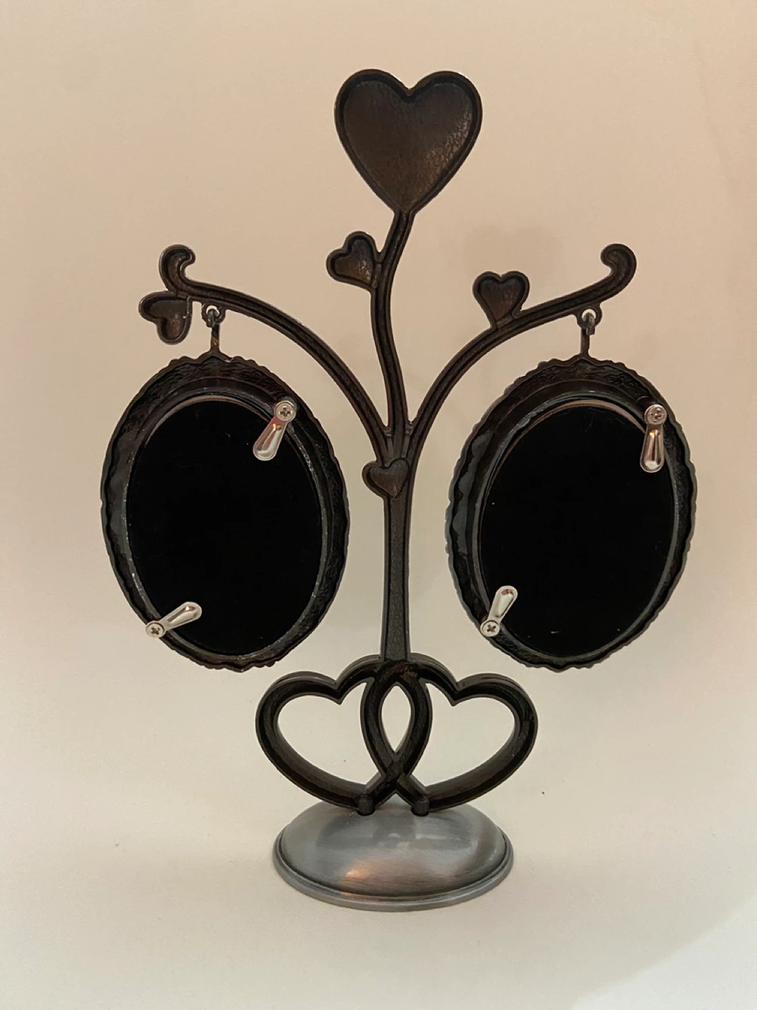 Silver Tone Double Oval Photo Frame with Hearts - photo 4