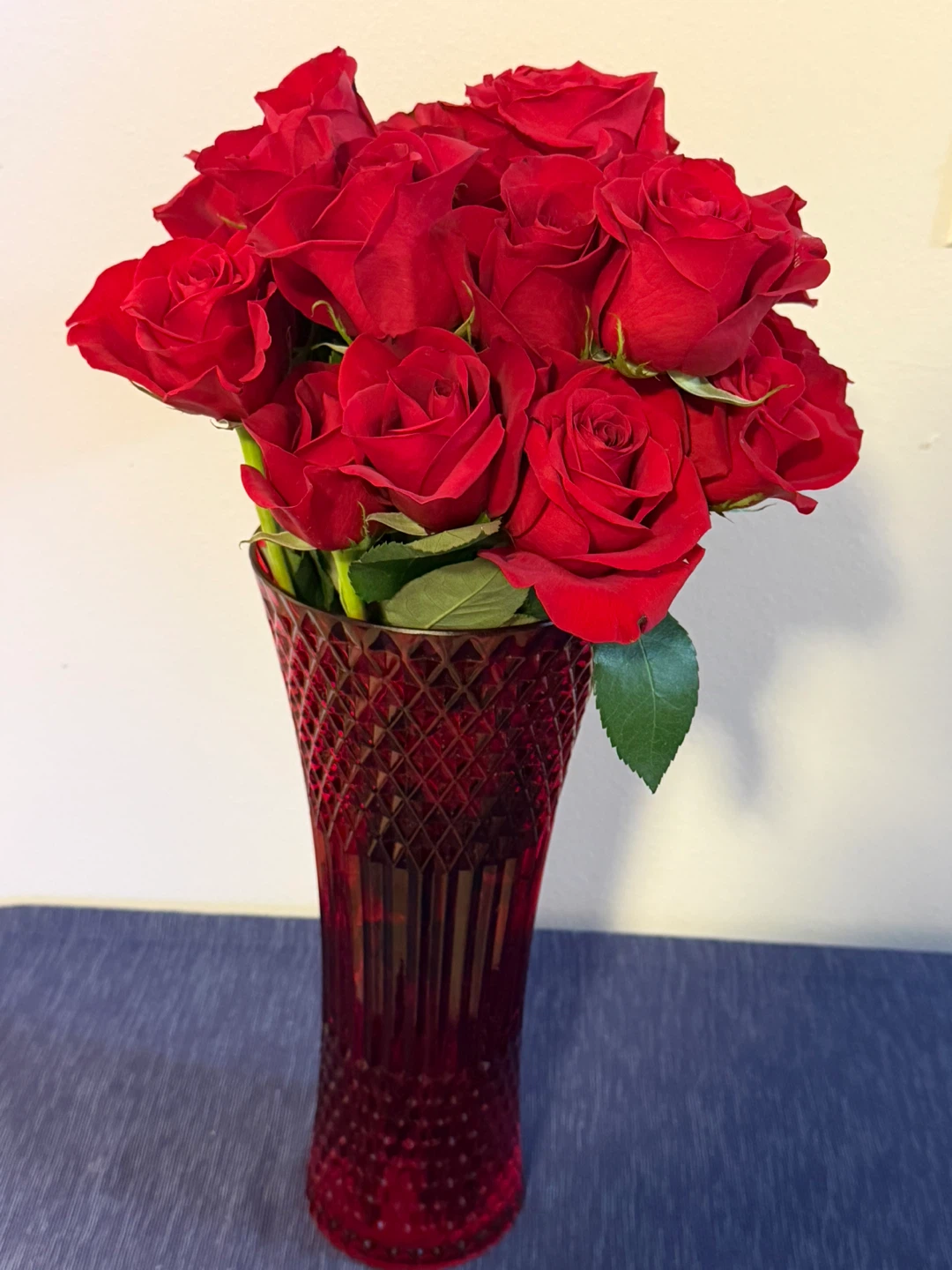24 Red Roses with vase - photo 2