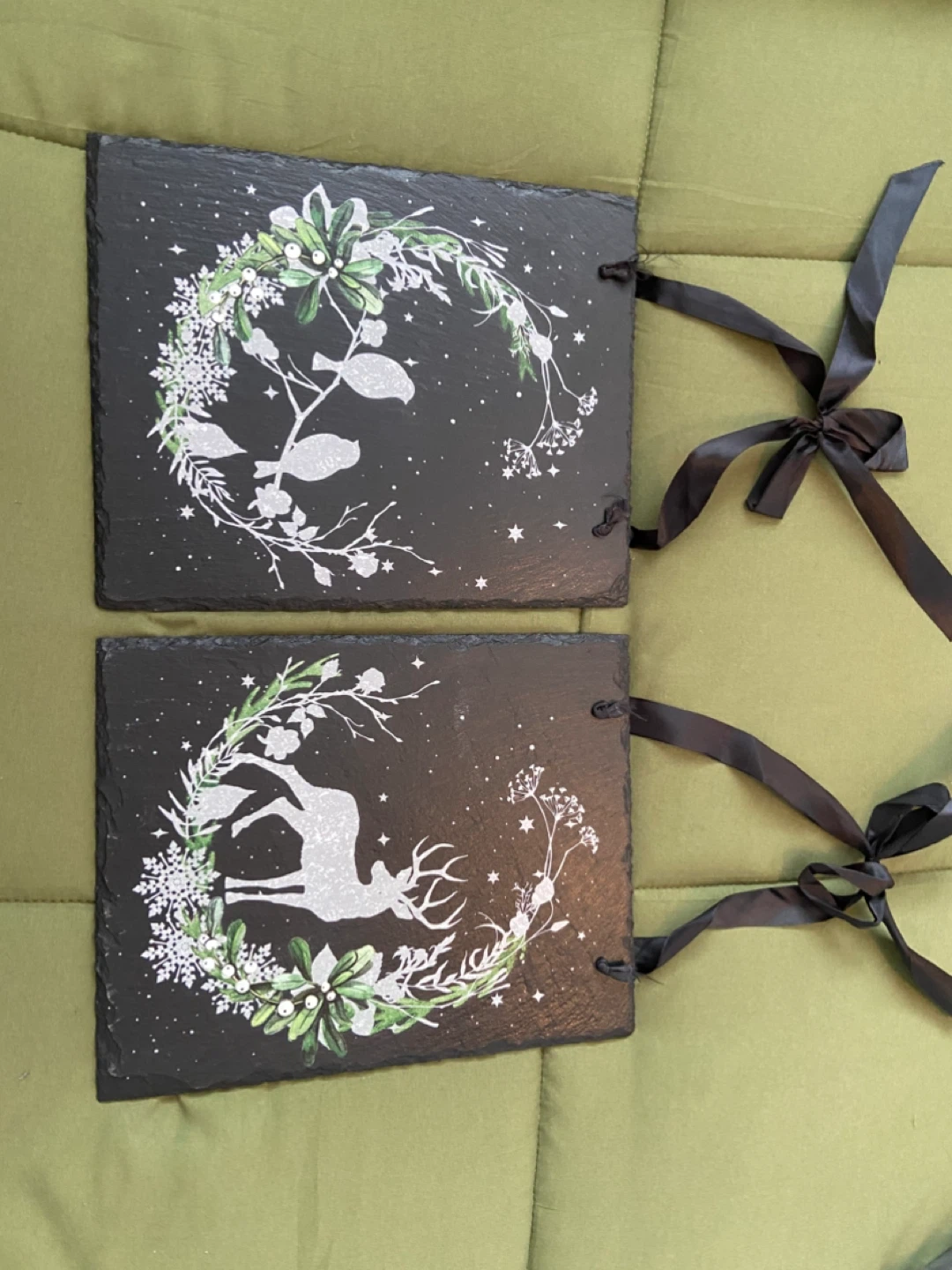 Set of 2 Decorative Slate Art Pieces with Winter Designs