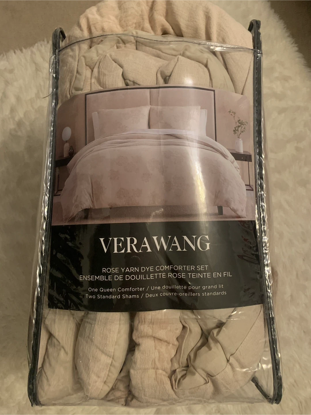 Vera Wang Rose Yarn Dye Queen Comforter Set
