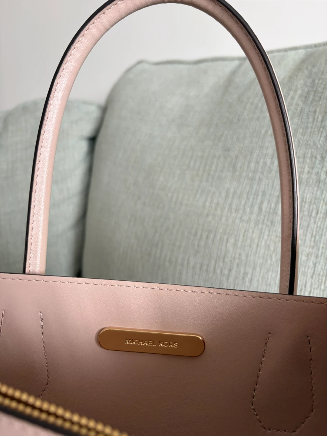 Michael Kors Pink Leather Tote Bag - photo 4