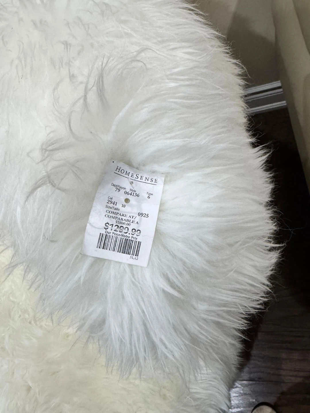 HOMESENSE White Faux Fur Accent Chair - photo 5