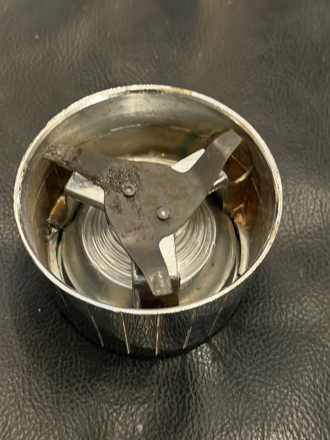 OEM Vintage 1962 Chrysler 300 Horn Button - photo 2