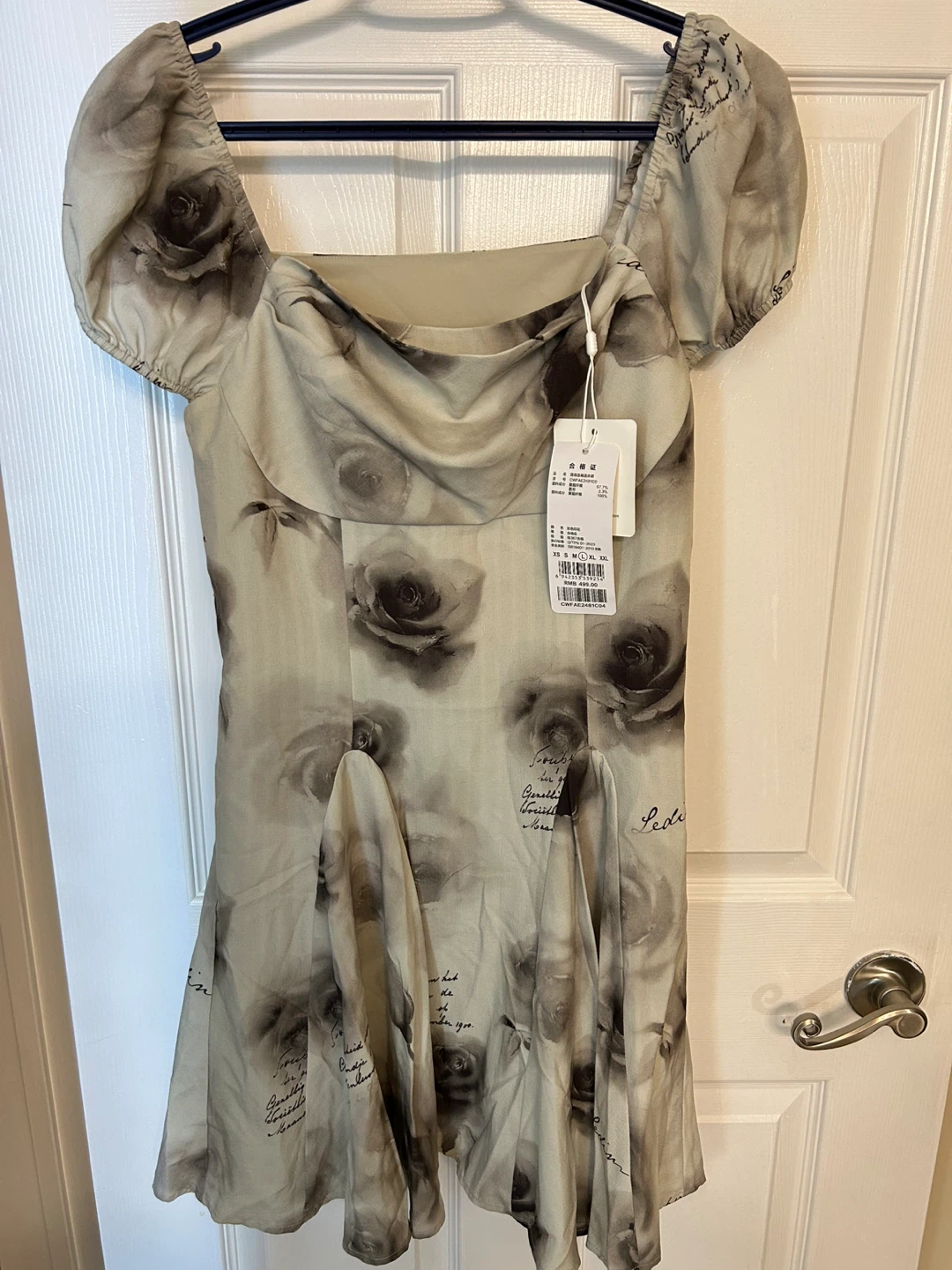 New Size M Women's Floral Mini Dress, buy two get one free