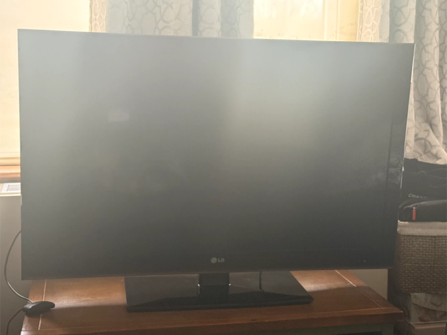LG 42" 42LK450 LCD TV - photo 5