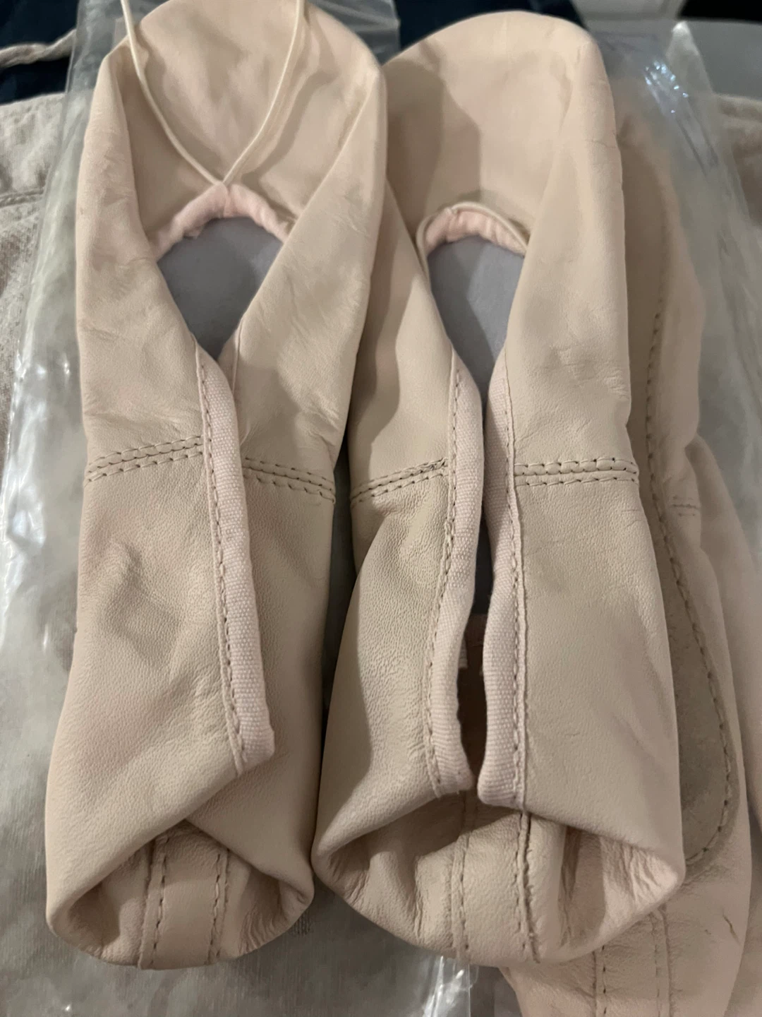 Donating Sunday - New Bloch pink ballet slippers size 7 - photo 2
