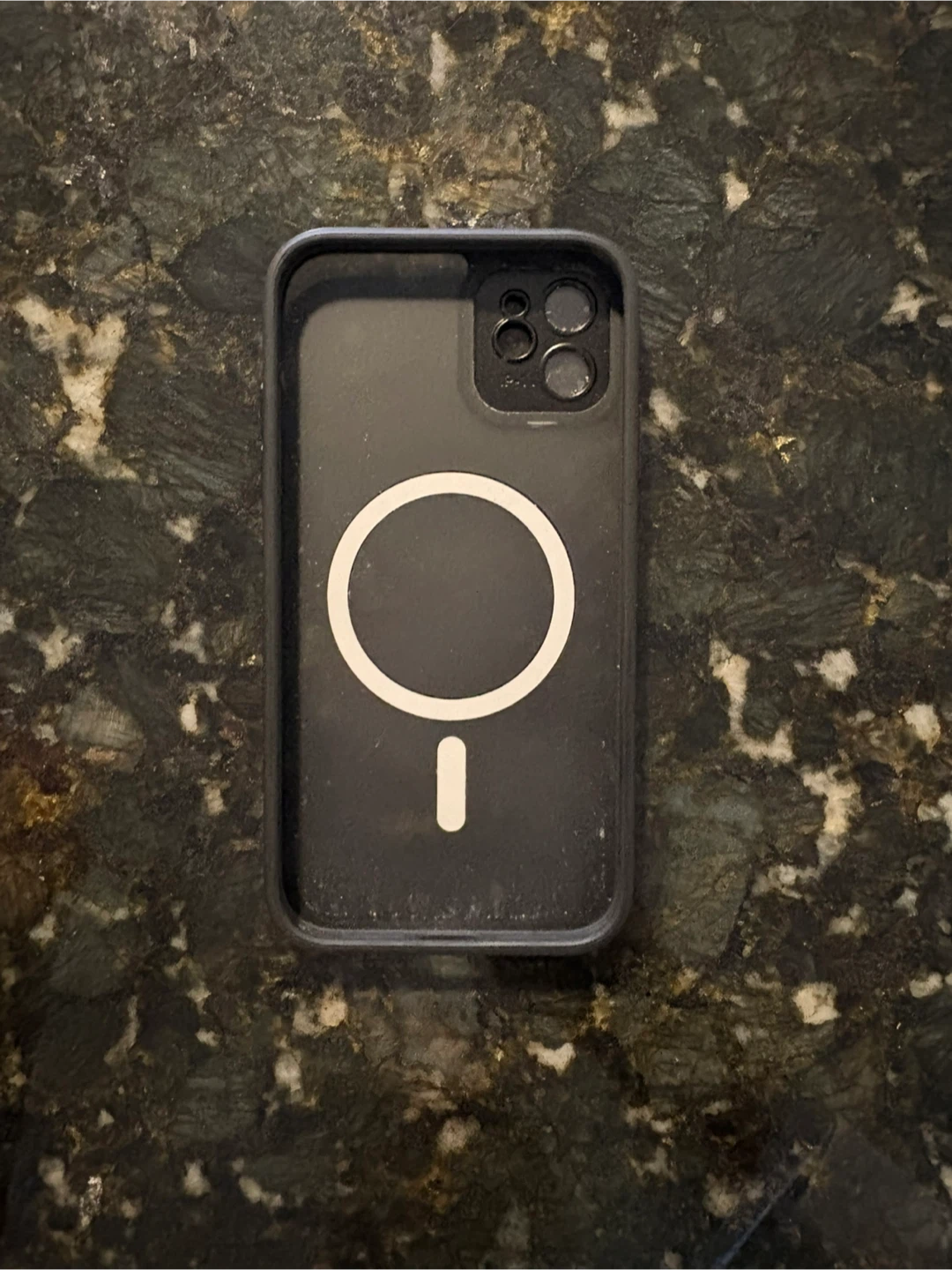 iPhone 11 Cracked Glass Back - Black - photo 2