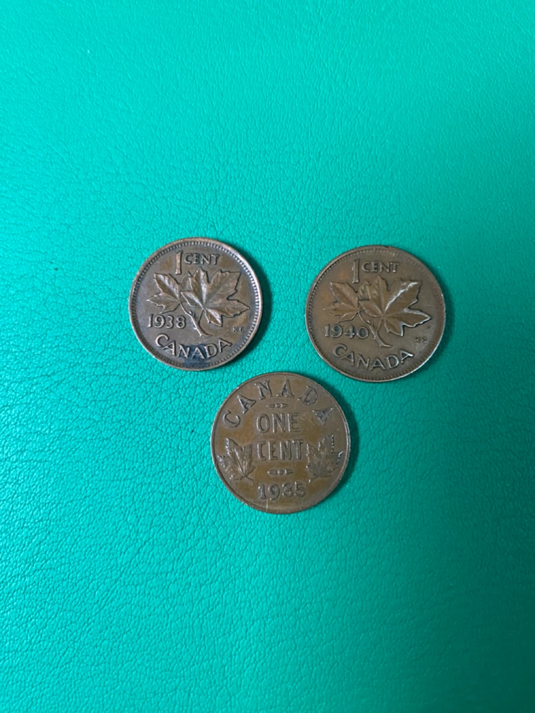 Collection of Canadian Pennies (Various Years)