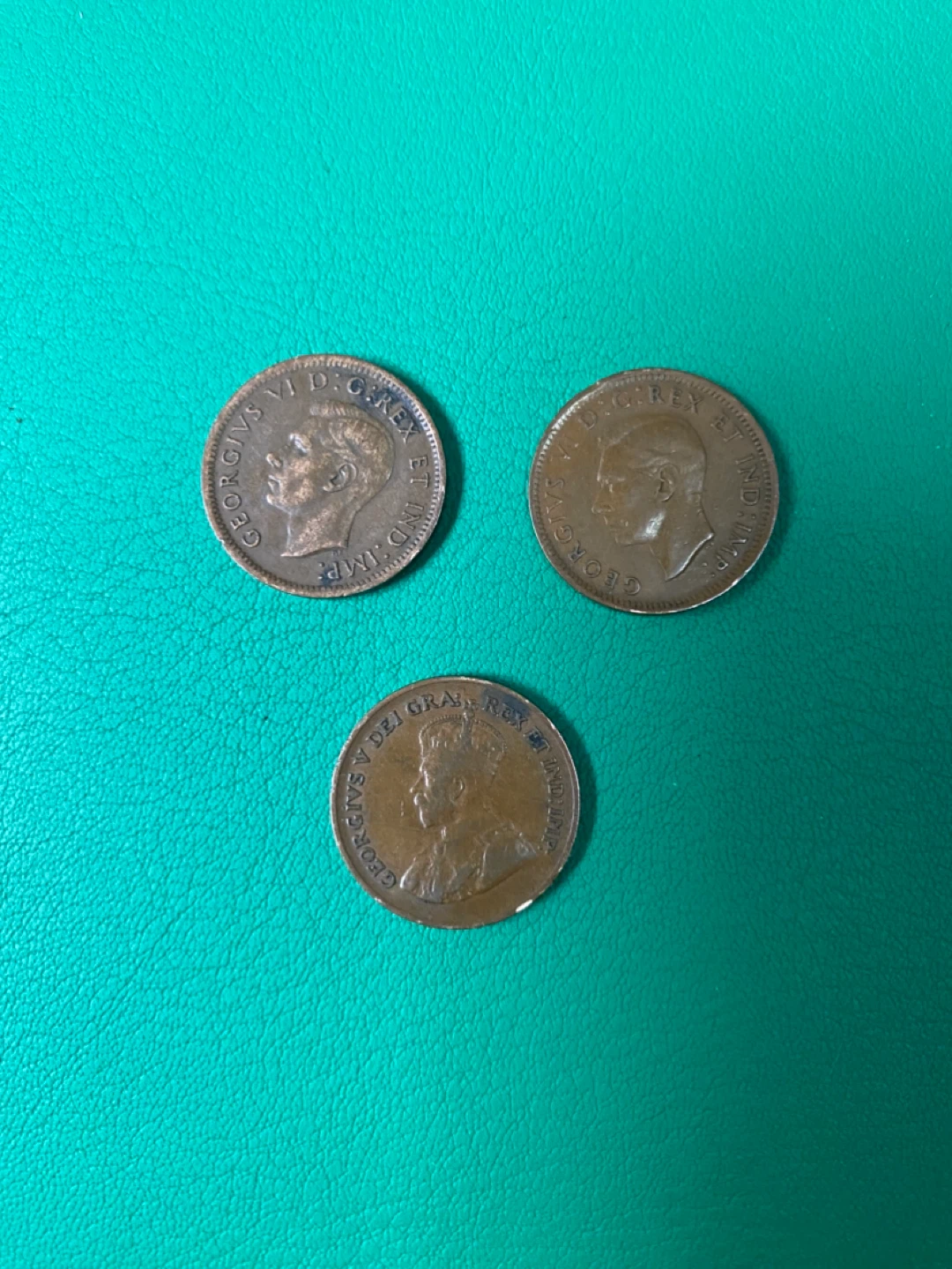 Collection of Canadian Pennies (Various Years) - photo 2