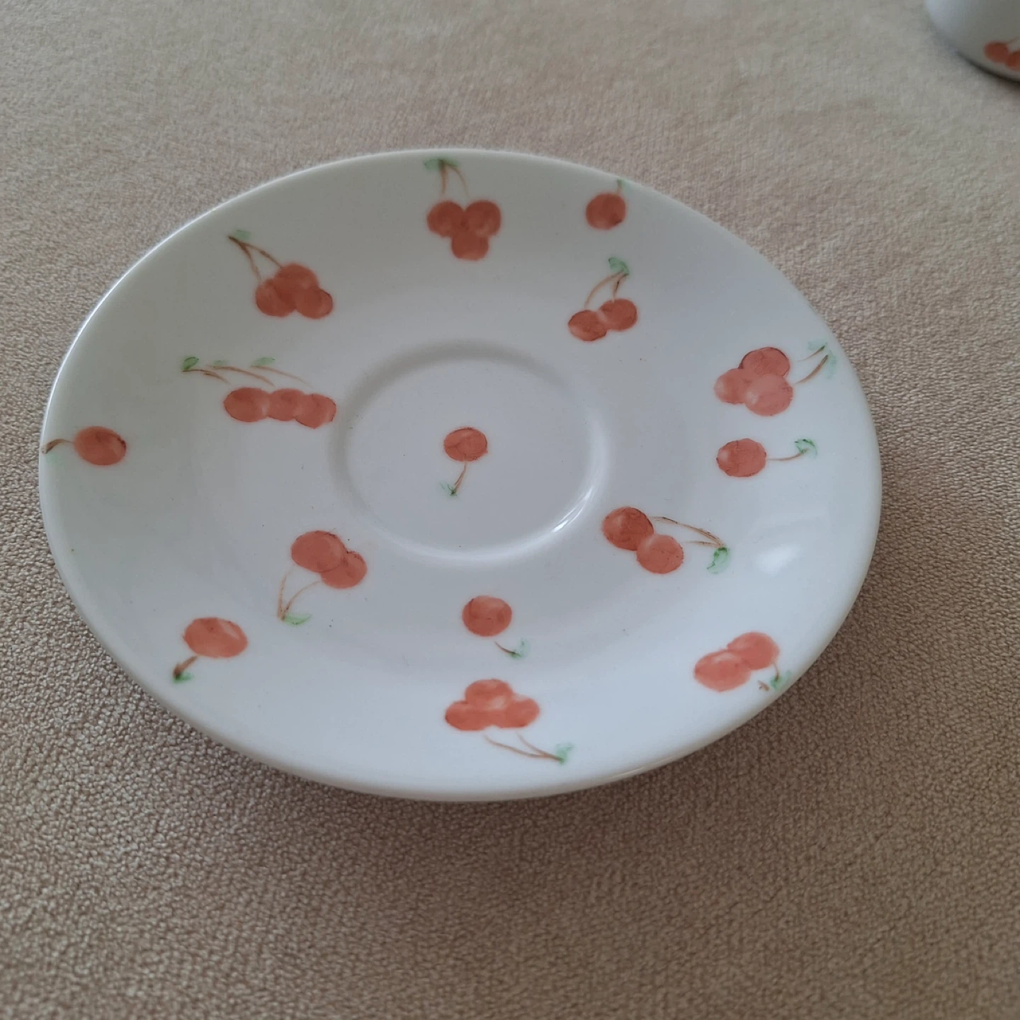 Cherry Pattern Teacup and Saucer Set - photo 2