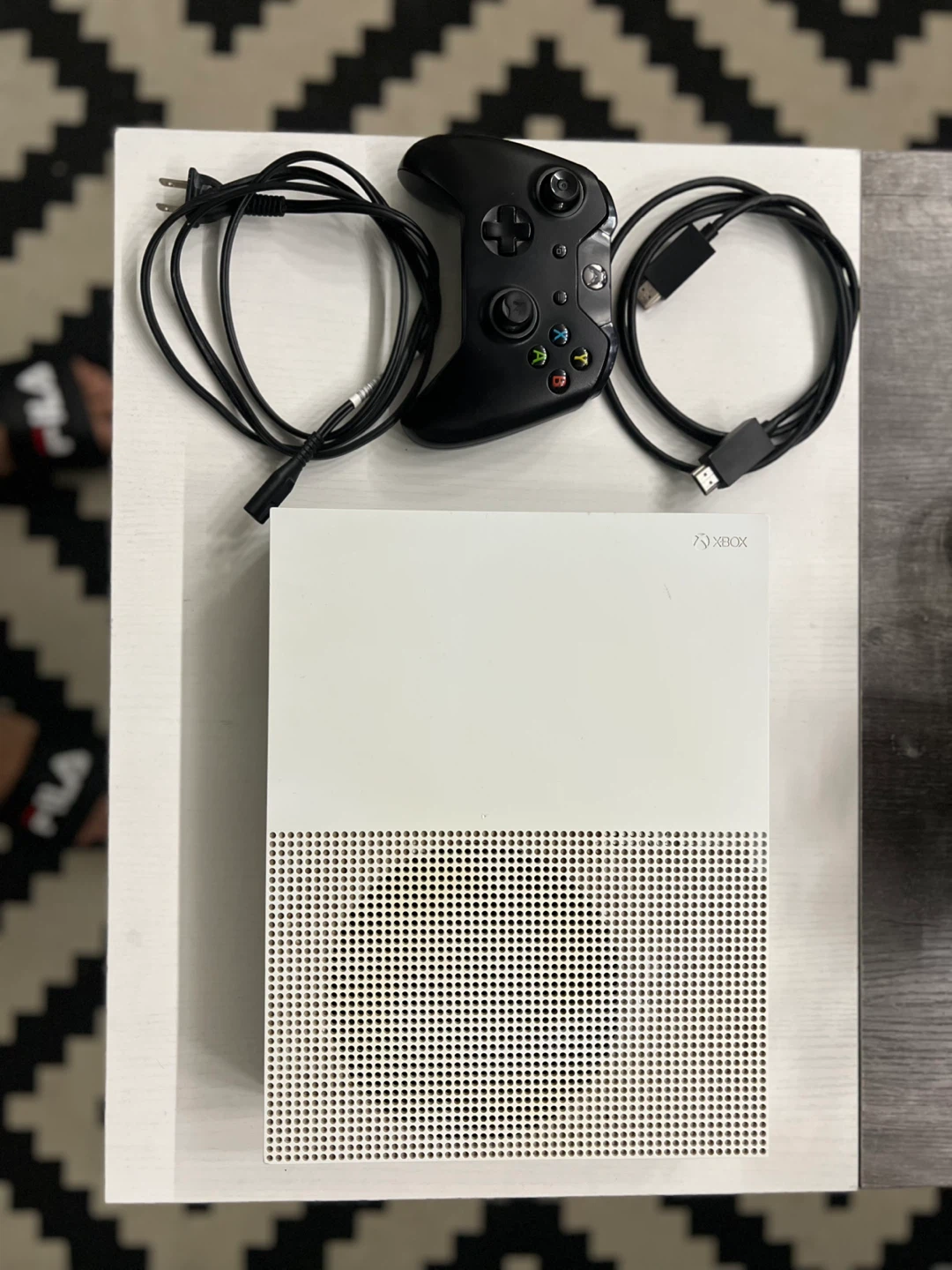 Xbox One S Console with Controller and Cables - photo 4