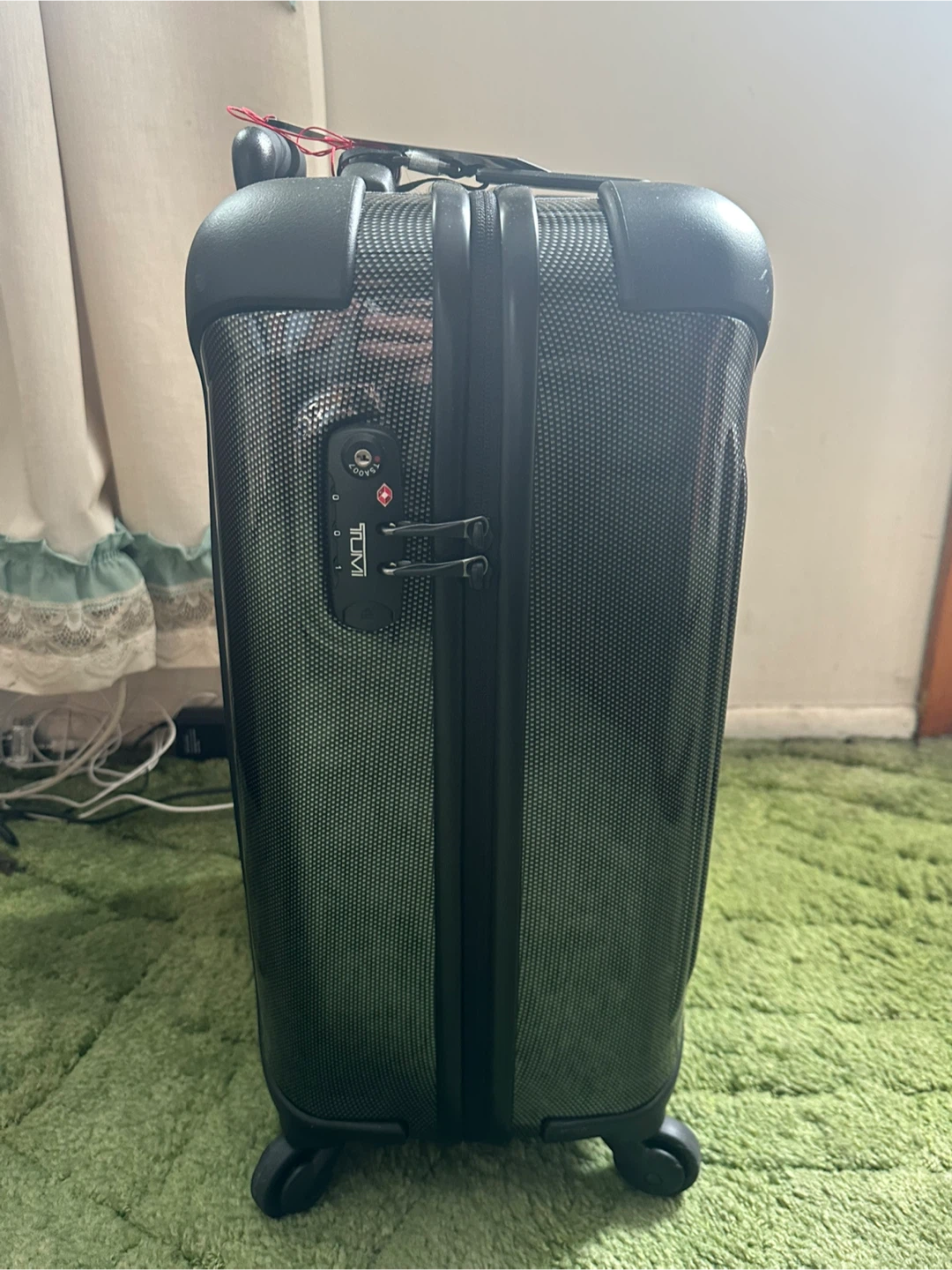 Tumi International Carry-On Luggage - photo 4