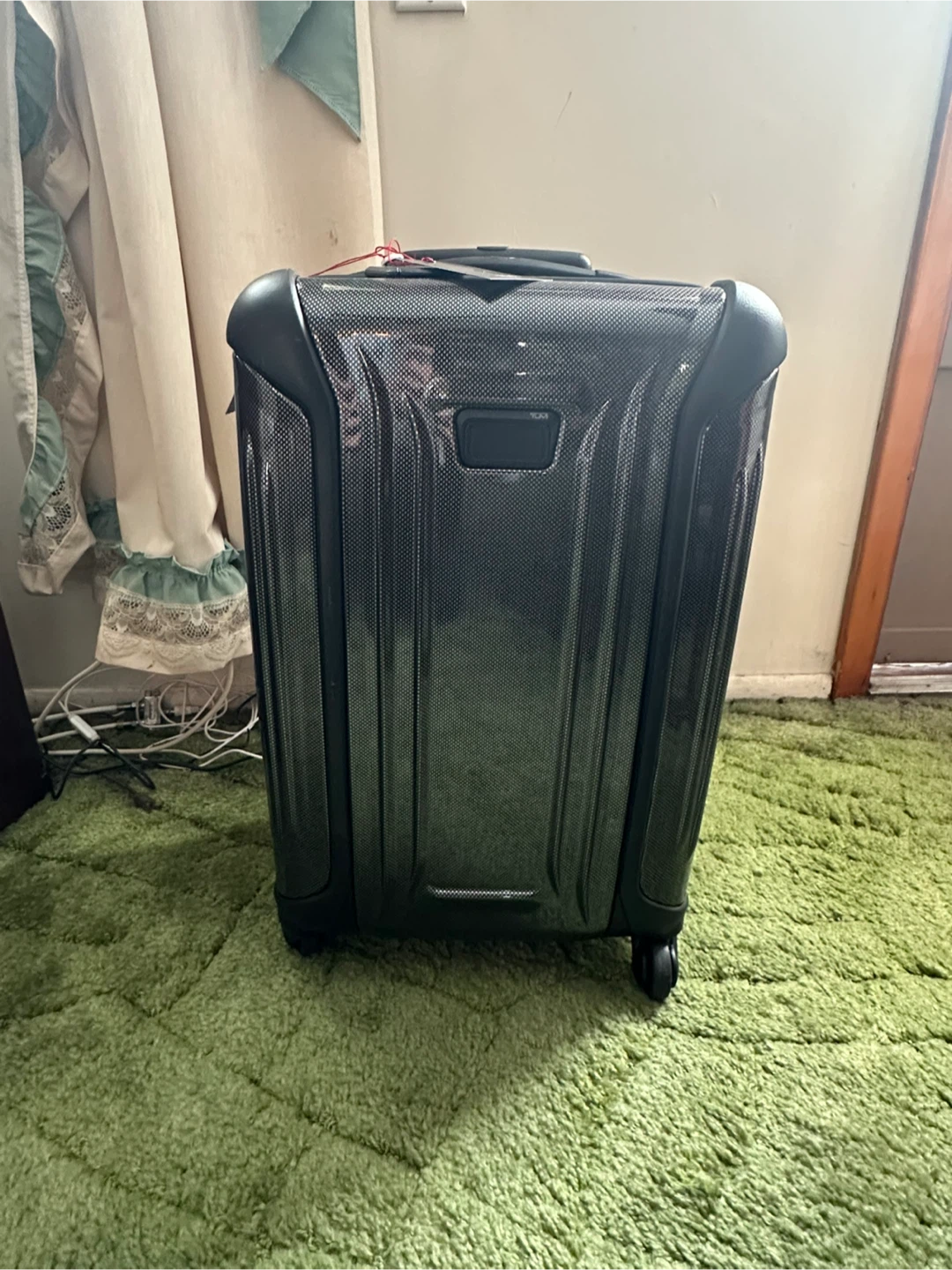 Tumi International Carry-On Luggage - photo 2
