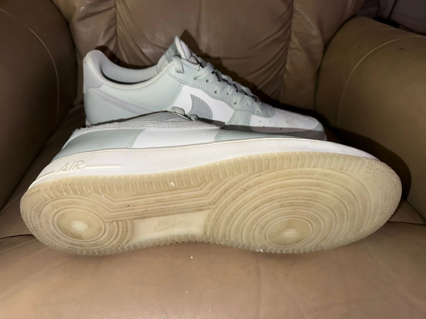 Nike Air Force 1 '07 LV8 Light Silver Pumice Sneakers - photo 3