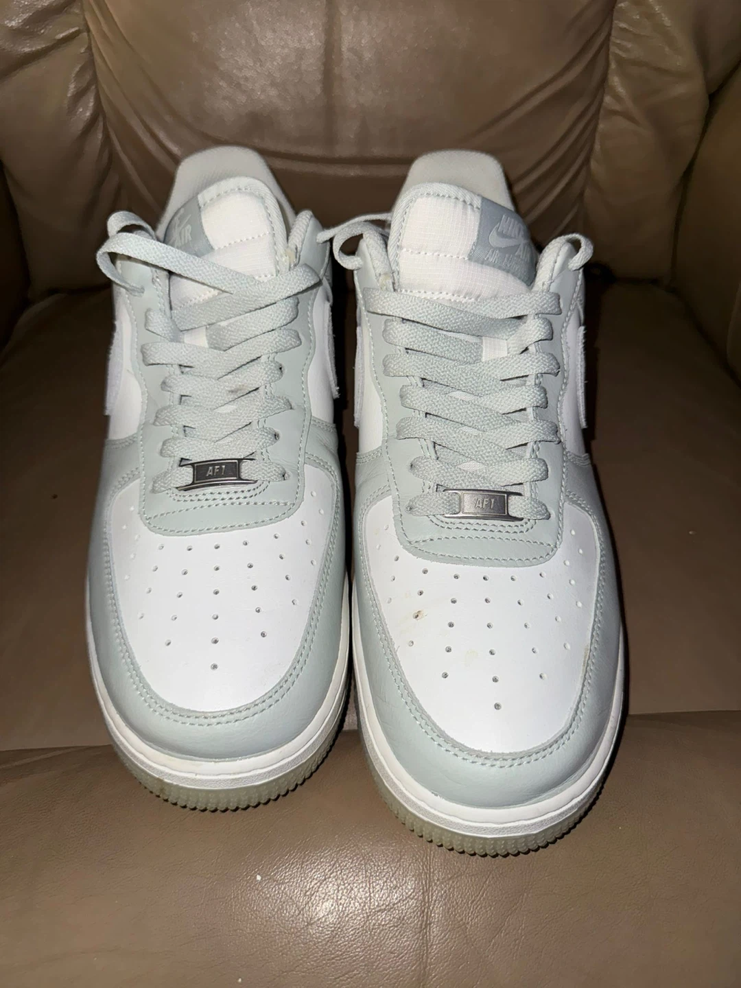 Nike Air Force 1 '07 LV8 Light Silver Pumice Sneakers - photo 2