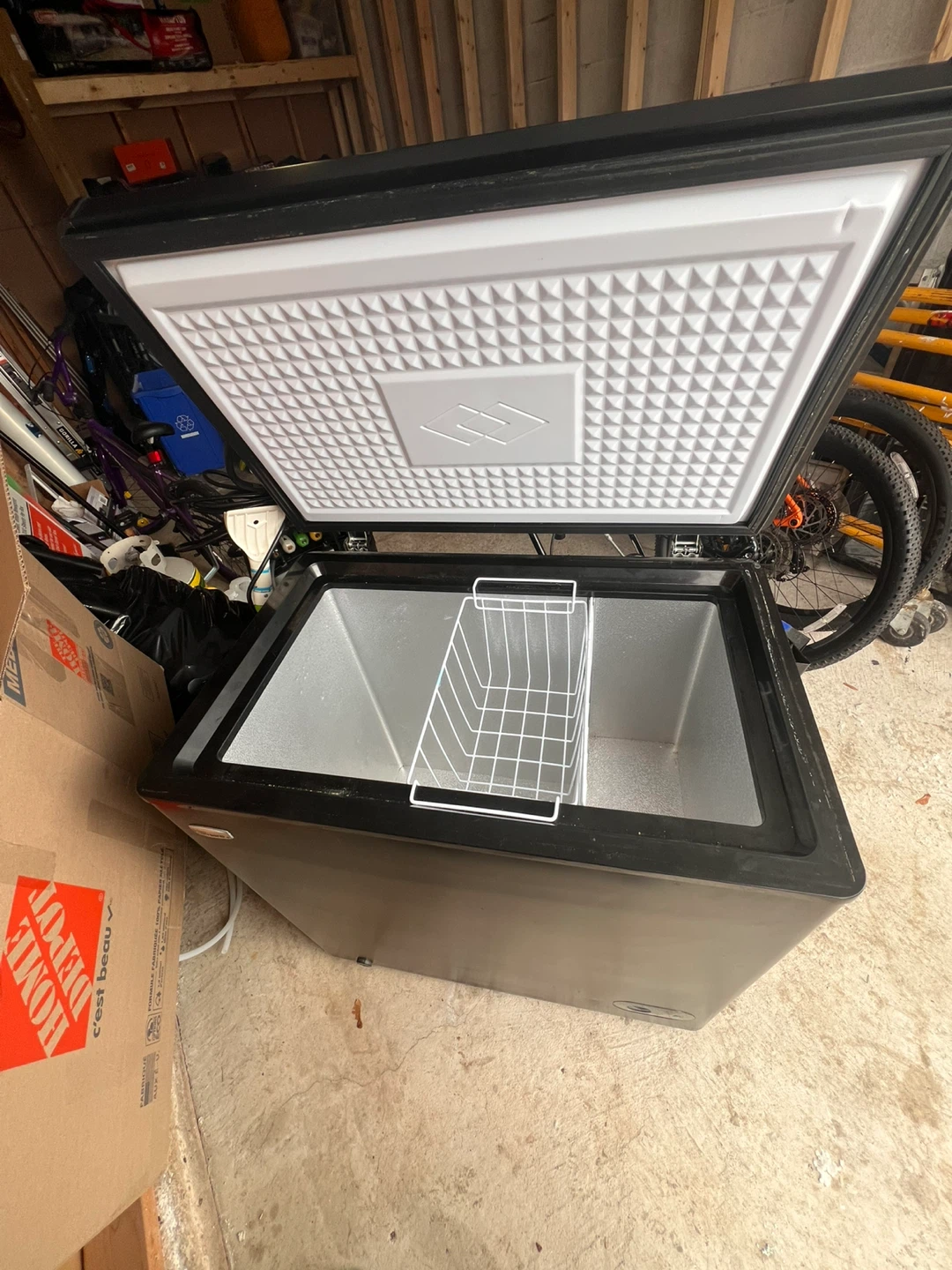 Danby Freezer - photo 3