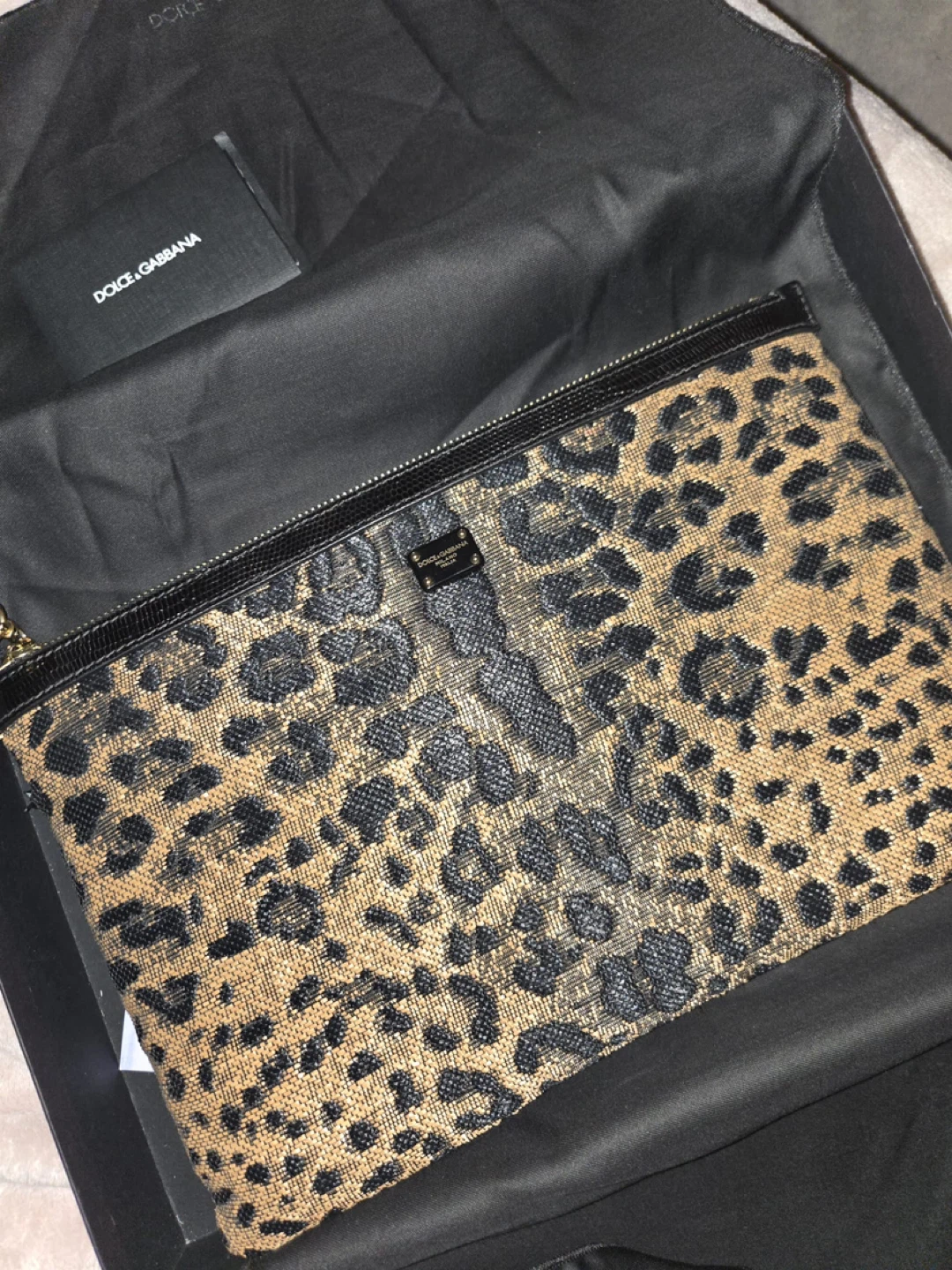 Real authentic DOLCE & GABBANA Leopard Print I-Tech Pouch - photo 2