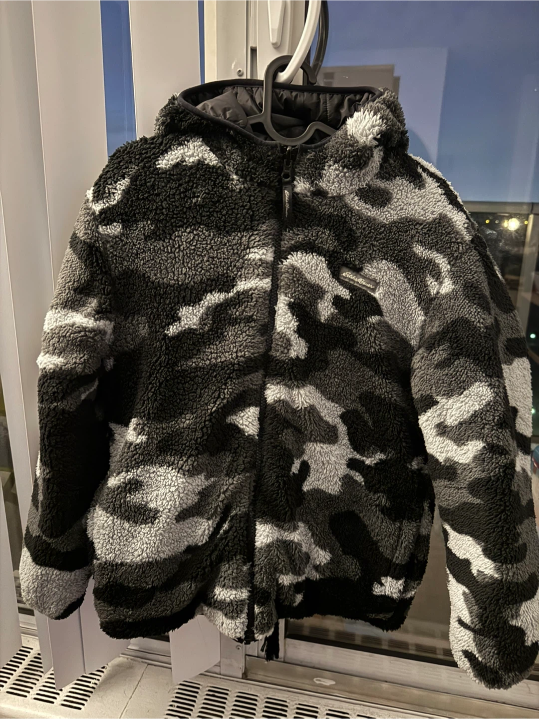 Eddie Bauer Reversible Puffer Jacket - Black/Camo - photo 2